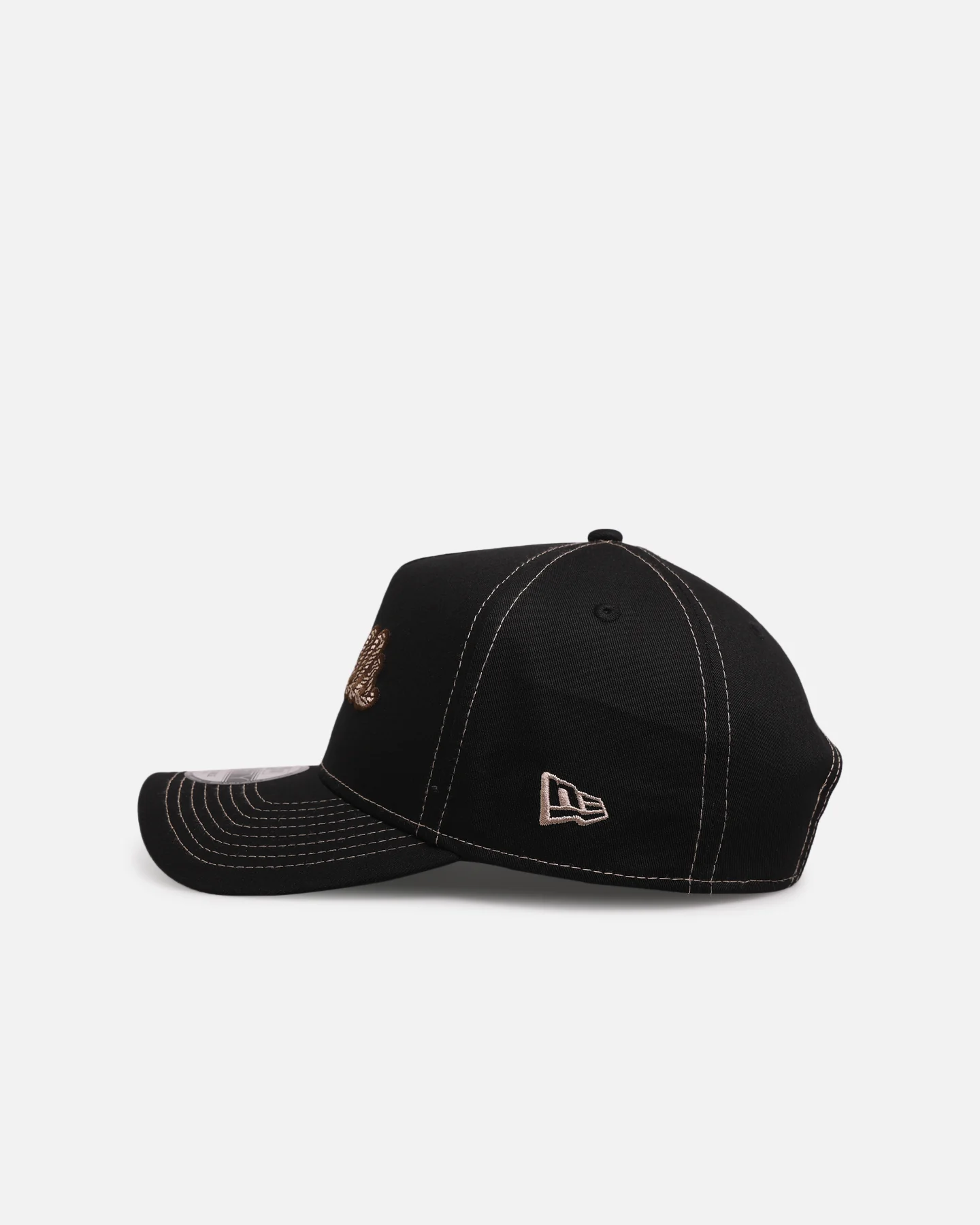 New Era Chicago Bulls 'Rope Script' 9FORTY A-Frame Snapback Black/White - Image 4