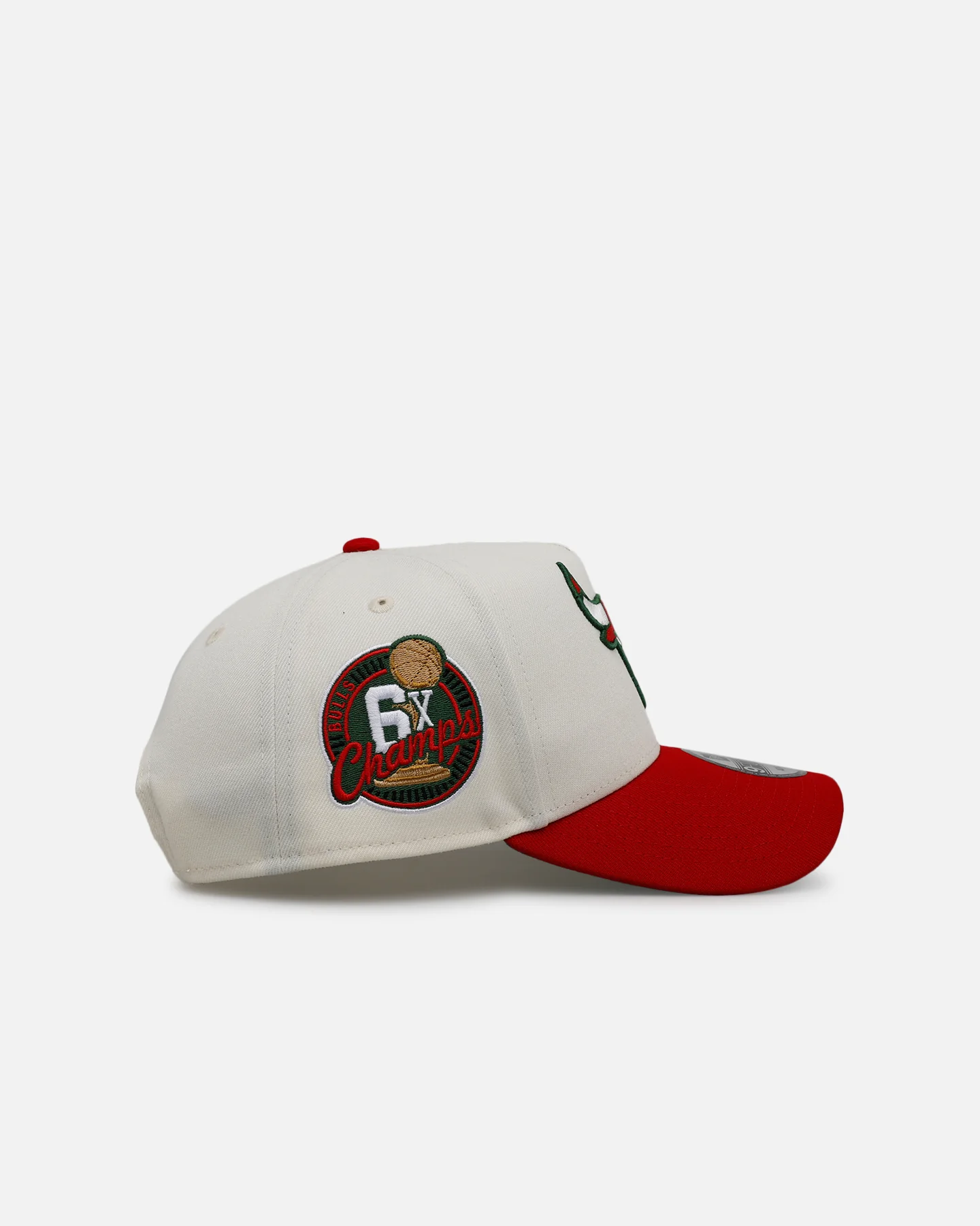 New Era Chicago Bulls 'Strawberry' 9FORTY A-Frame Snapback Chrome/Red - Image 3