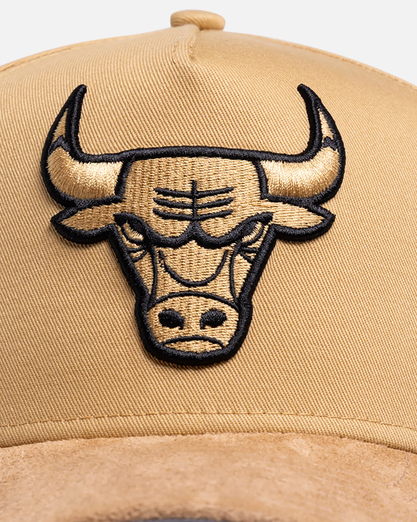 New Era Chicago Bulls 'Suede Visor' 9FORTY A-Frame Snapback Bronze - Image 5