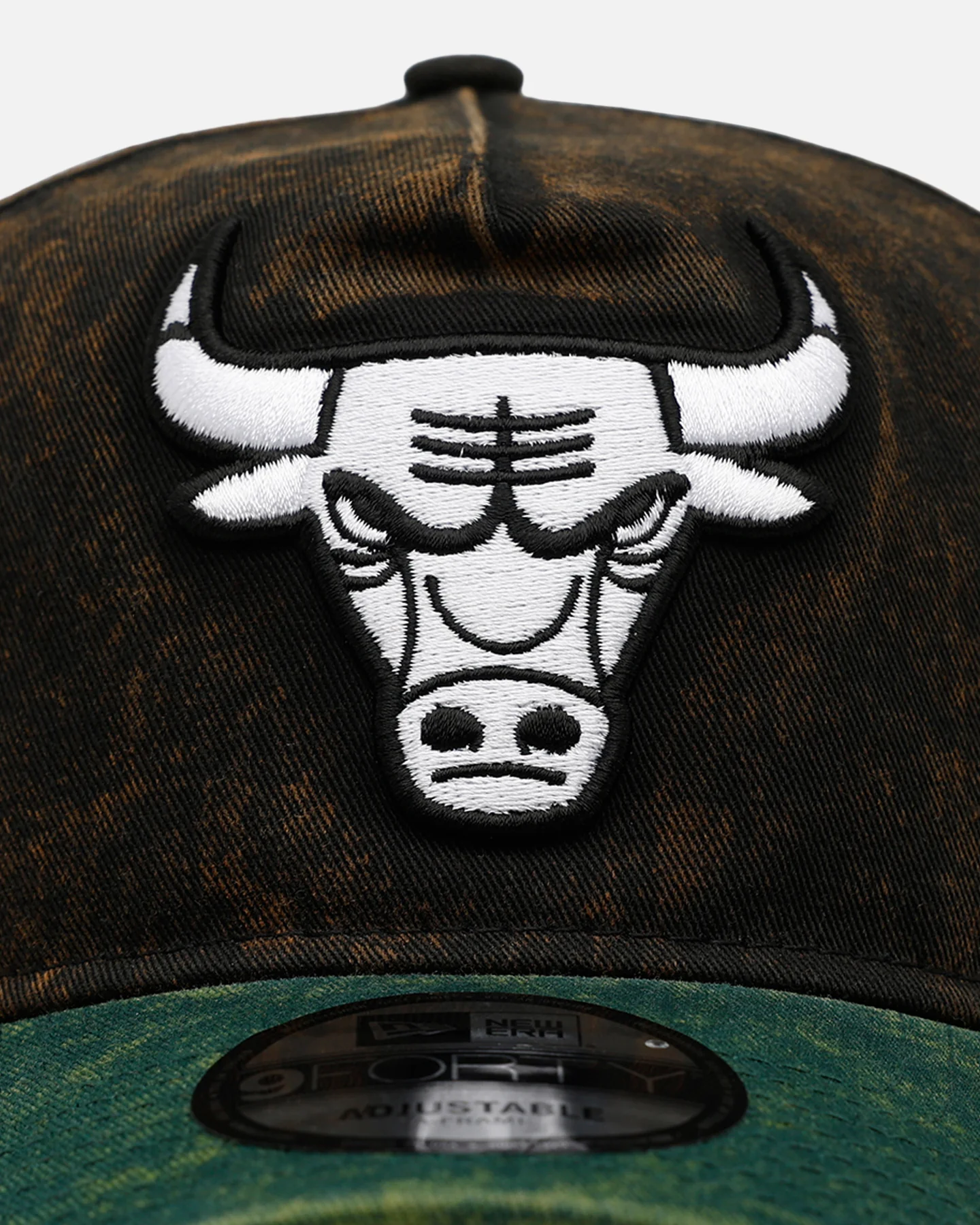 New Era Chicago Bulls 'Washed Green 2.0' 9FORTY A-Frame Snapback Black/Green - Image 5