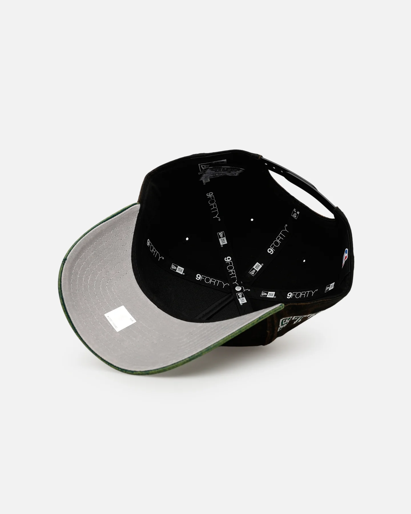 New Era Chicago Bulls 'Washed Green 2.0' 9FORTY A-Frame Snapback Black/Green - Image 6