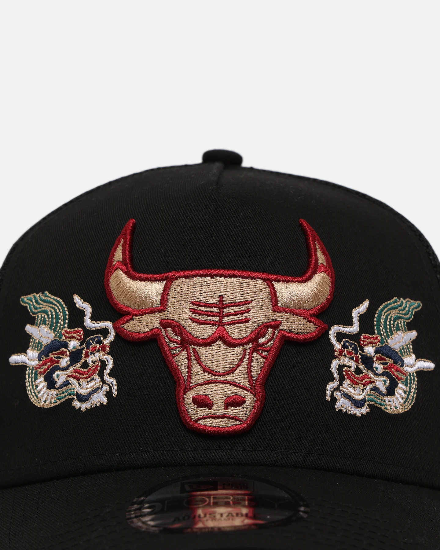 New Era Chicago Bulls 'Dragon Collection' 9FORTY A-Frame Trucker Snapback Black - Image 5