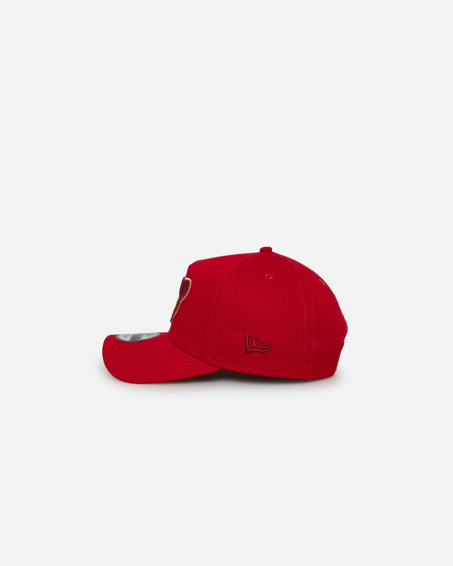 New Era Chicago Cubs 'Year Of The Dragon' 9FORTY A-Frame Snapback Scarlet/Gold - Image 4