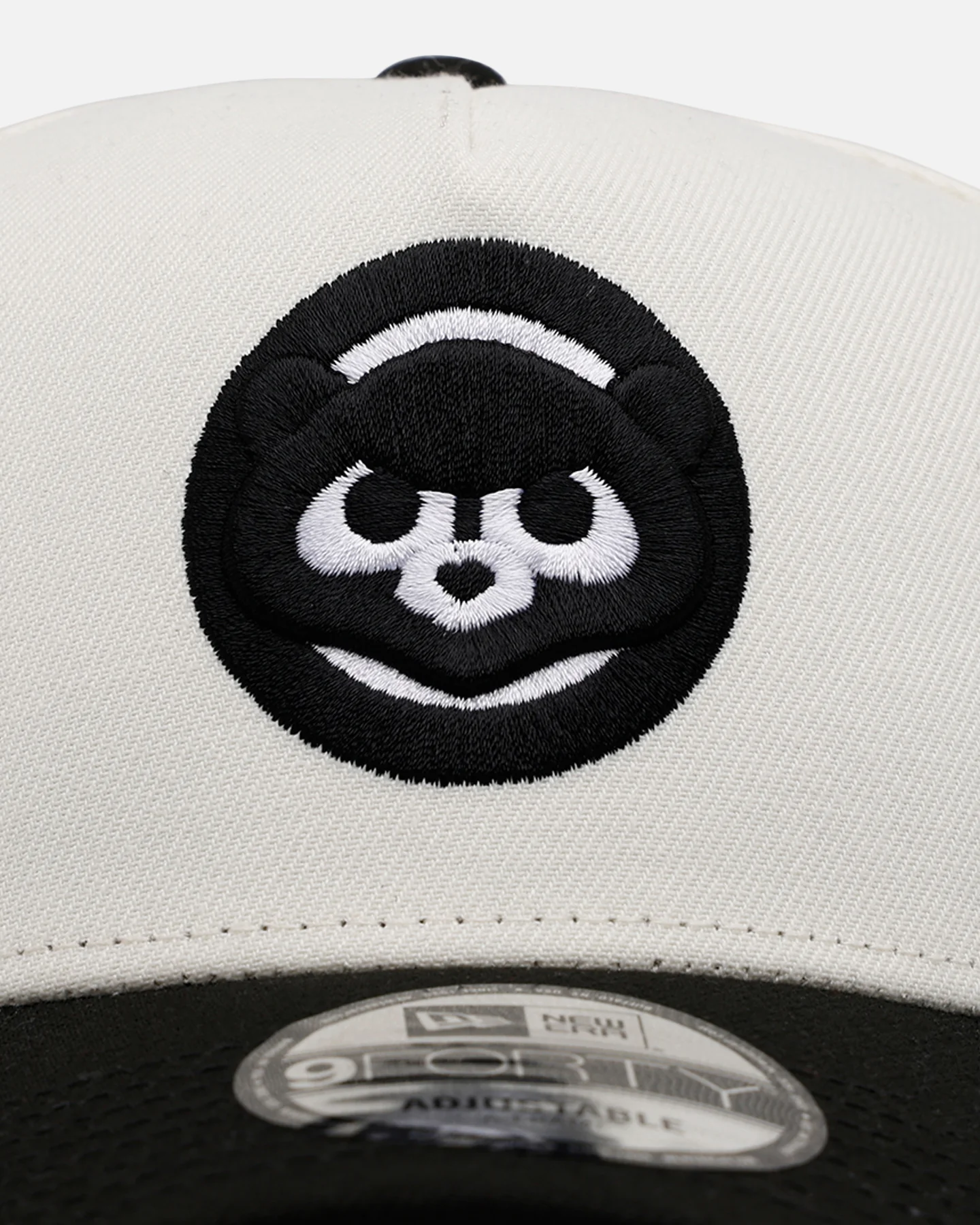 New Era Chicago Cubs 'Chrome Black' 9FORTY A-Frame Snapback Chrome/Black - Image 5
