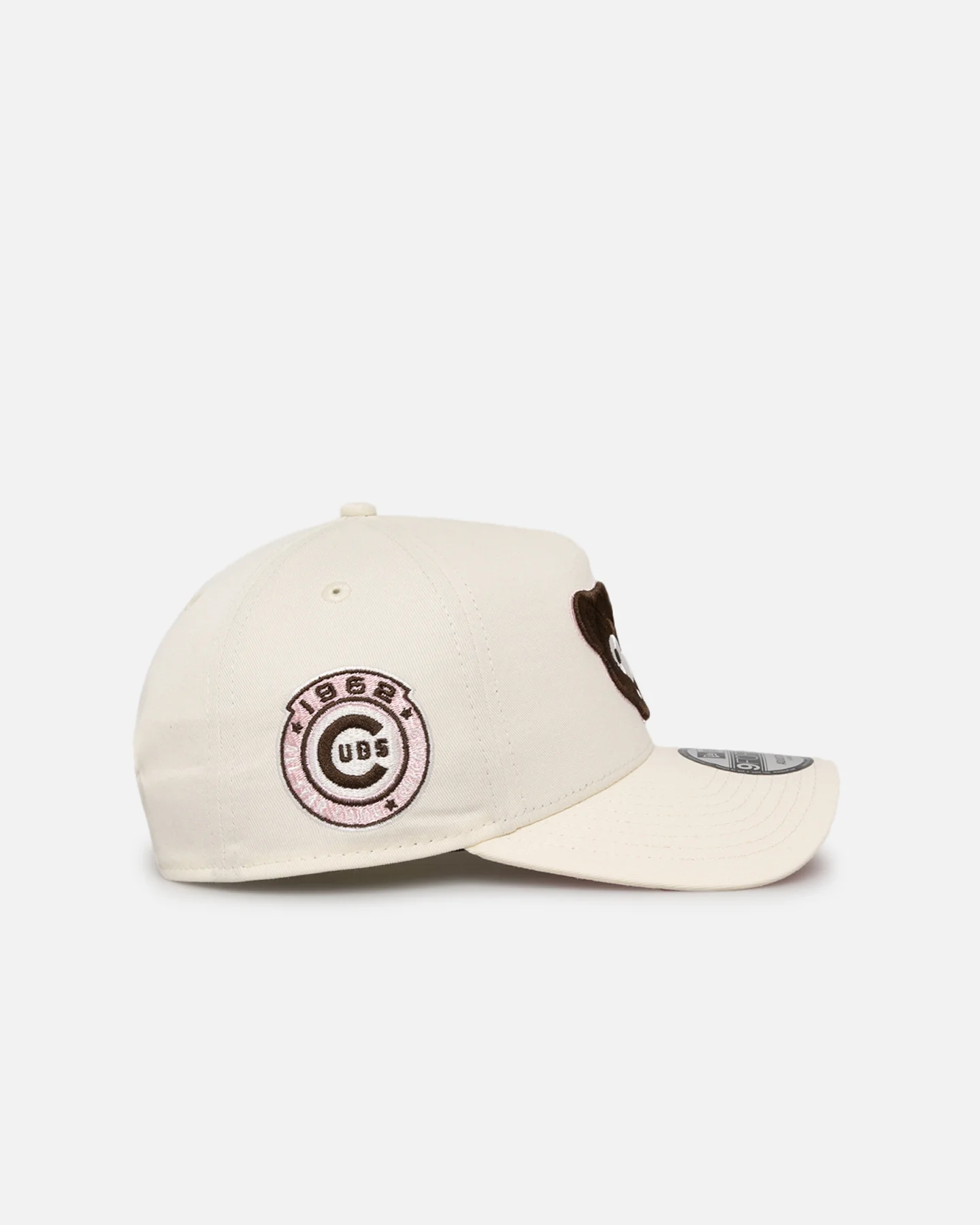 New Era Chicago Cubs 'Neapolitan Chrome' 9FORTY A-Frame Snapback Chrome/Pink Met - Image 3