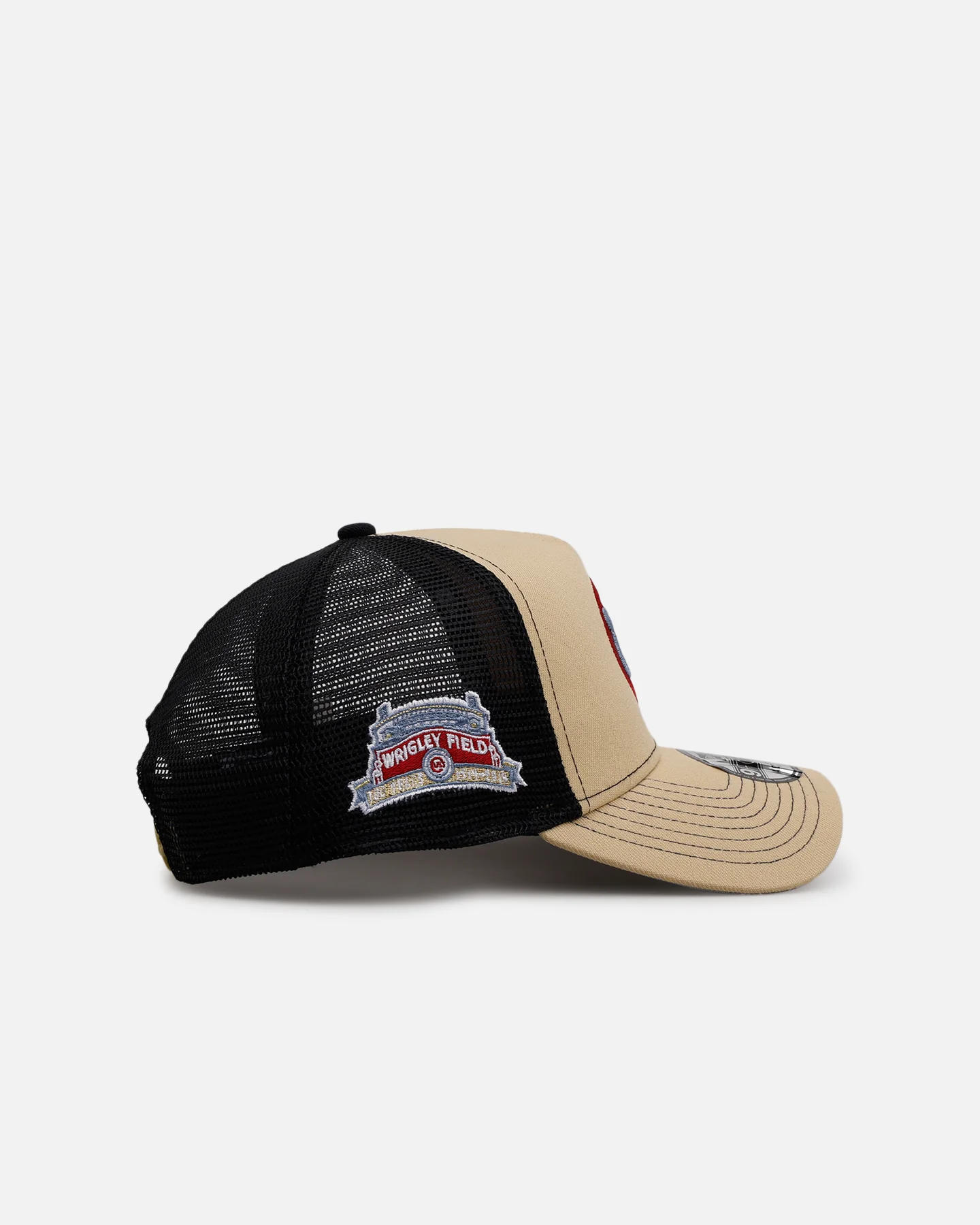 New Era Chicago Cubs 'Vintage Truckers' 9FORTTY A-Frame Trucker Snapback Vegas Gold - Image 3