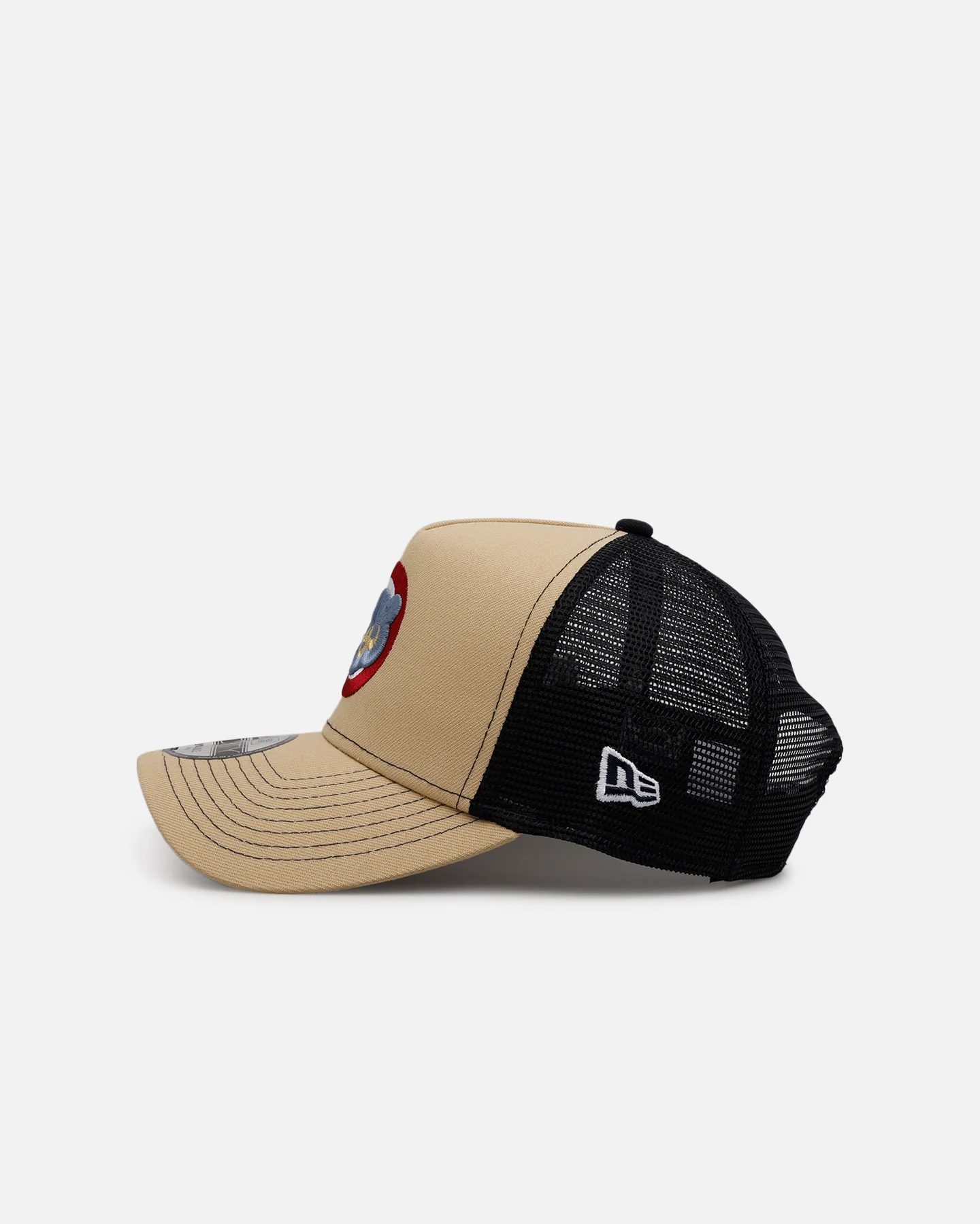 New Era Chicago Cubs 'Vintage Truckers' 9FORTTY A-Frame Trucker Snapback Vegas Gold - Image 4
