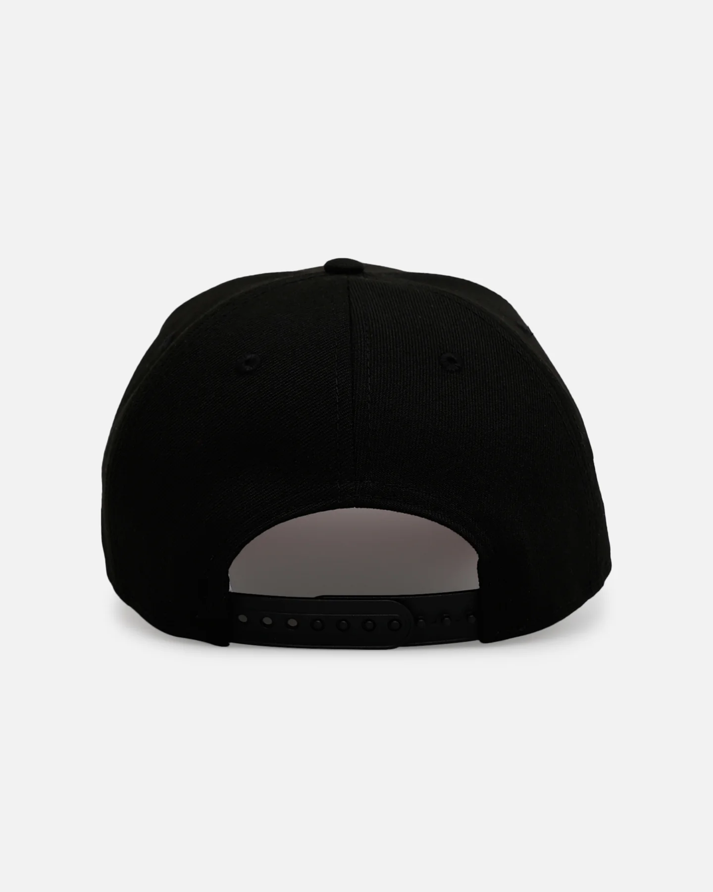 New Era Chicago White Sox 'Black And Pink' 9FORTY A-Frame Snapback Black/Pink - Image 2