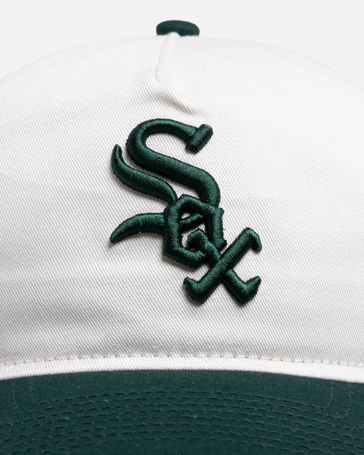 New Era Chicago White Sox 'Dark Green Chrome' 9FORTY A-Frame Snapback White/Green - Image 5