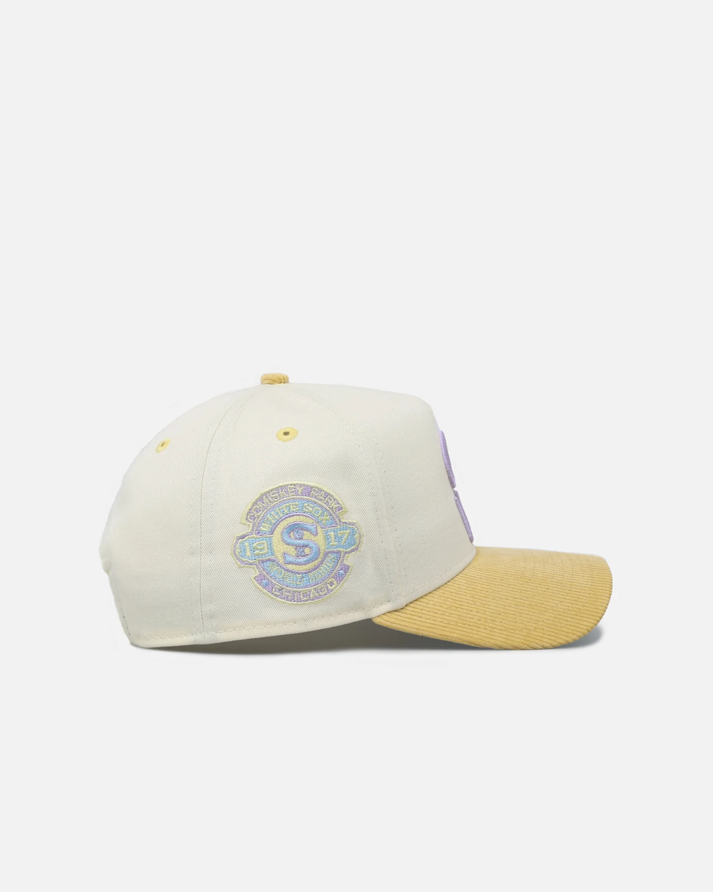 New Era Chicago White Sox 'Easter Corduroy' 9FORTY A-Frame Snapback White/Yellow - Image 4