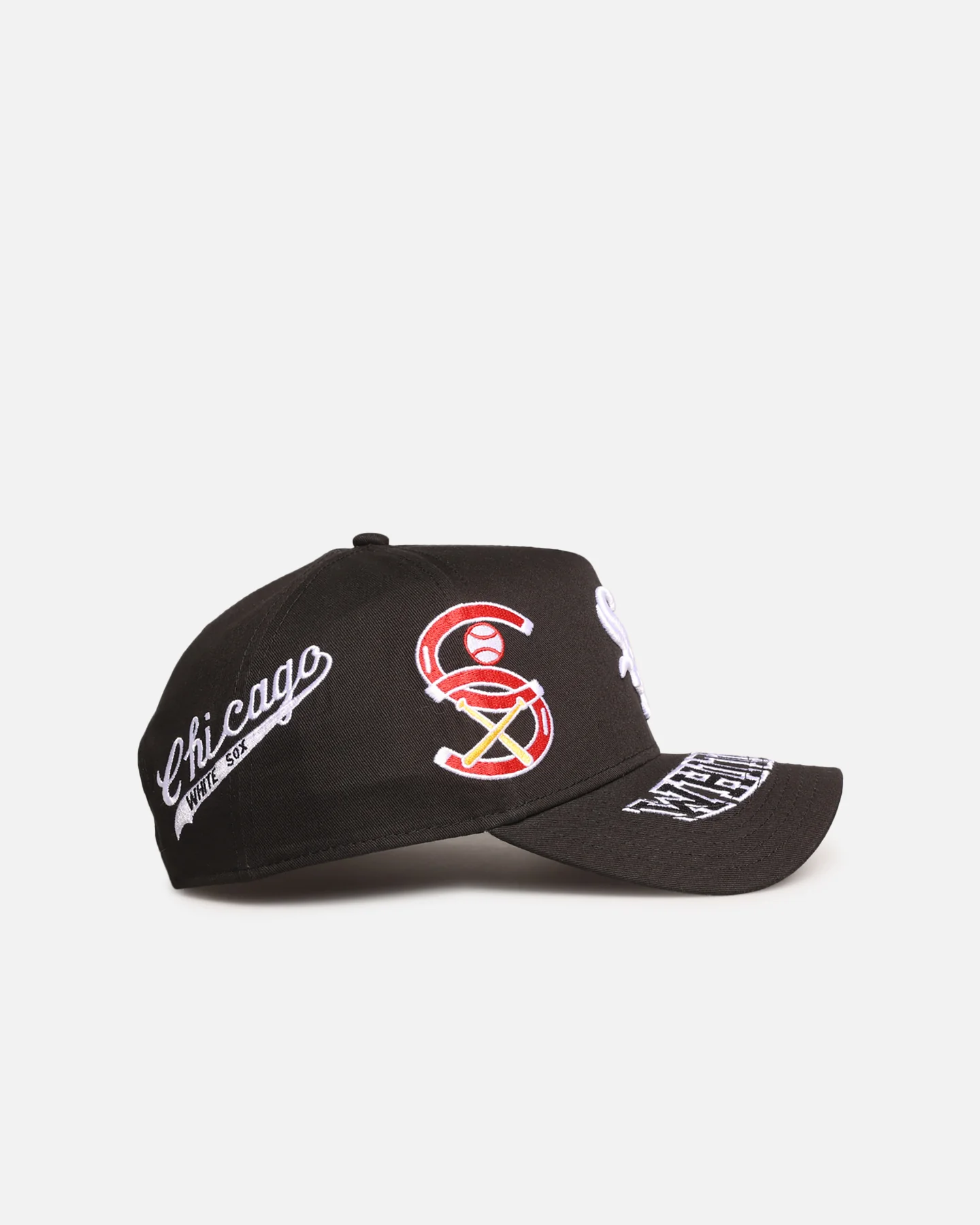 New Era Chicago White Sox 'MLB All Over Logos' 9FORTY A-Frame Snapback Official Team Colour - Image 4