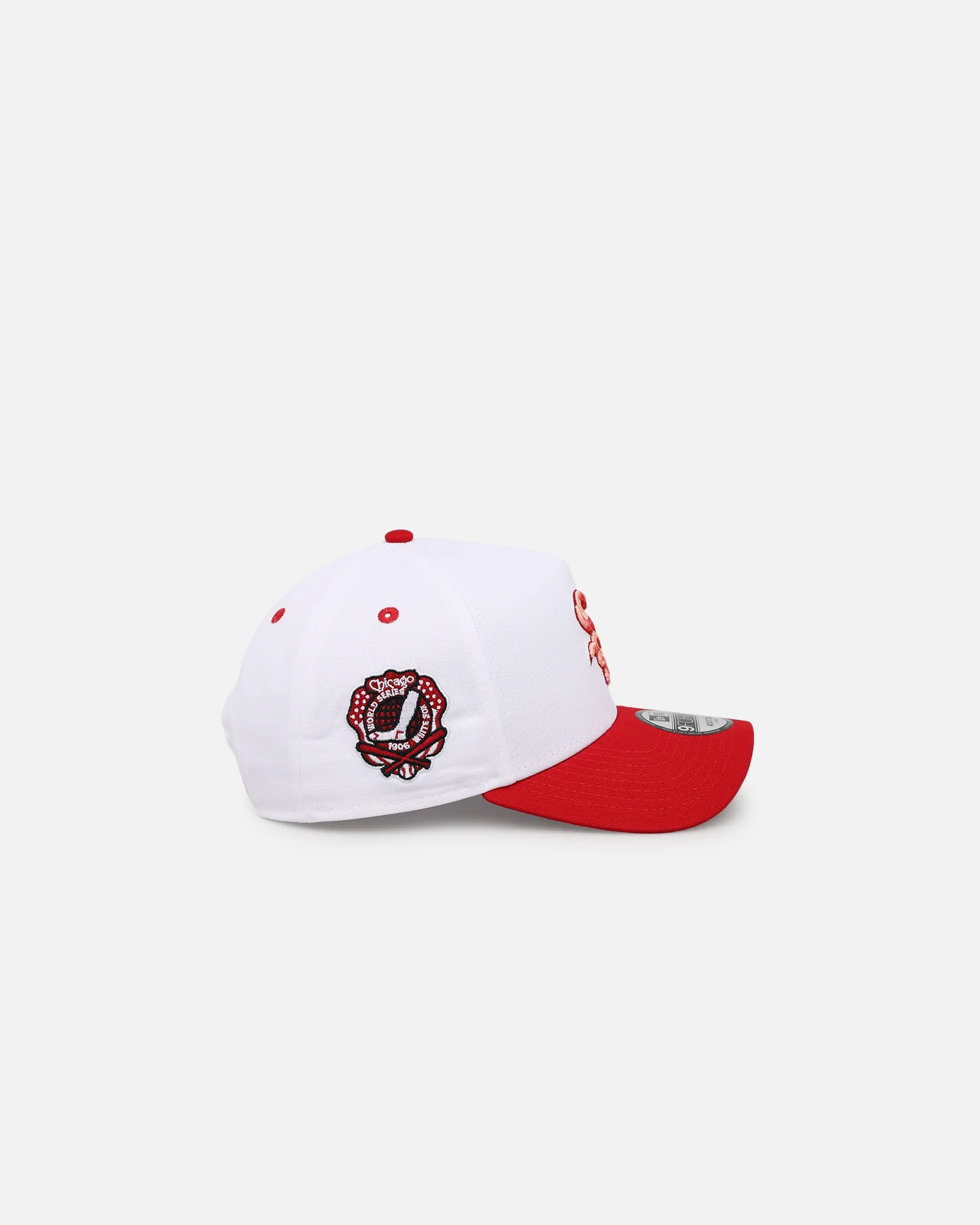 New Era Chicago White Sox 'Satin Blaze' 9FORTY A-Frame Snapback White/Scarlet - Image 3