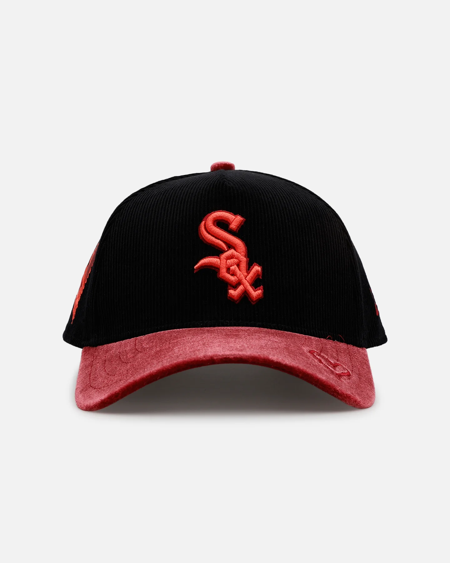 New Era Chicago White Sox 'Velvet Cord Certified Lover' 9FORTY A-Frame Premium Corduroy Snapback Black