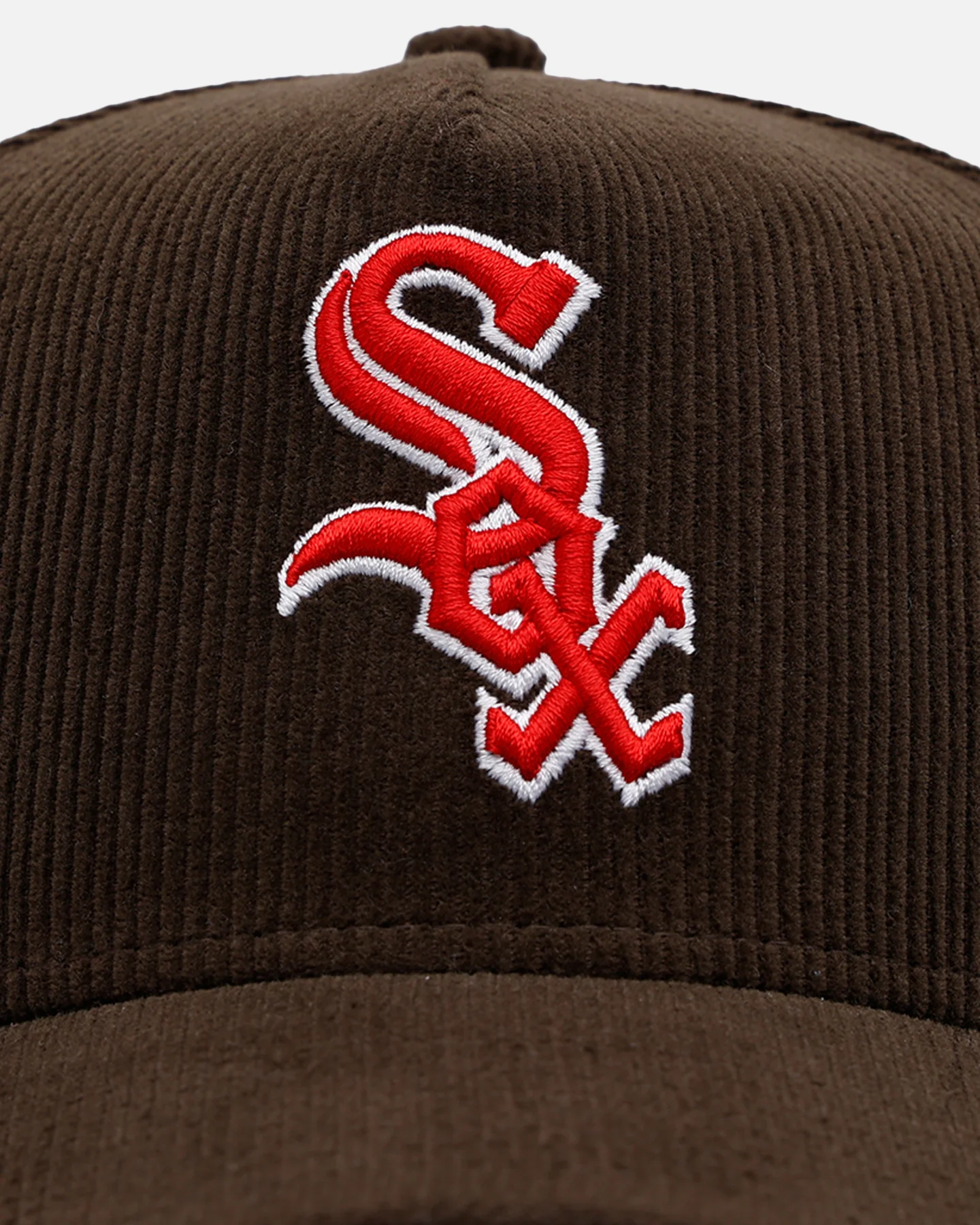 New Era Chicago White Sox 'Walnut Cord' 9FORTY A-Frame Corduroy Snapback Walnut - Image 6