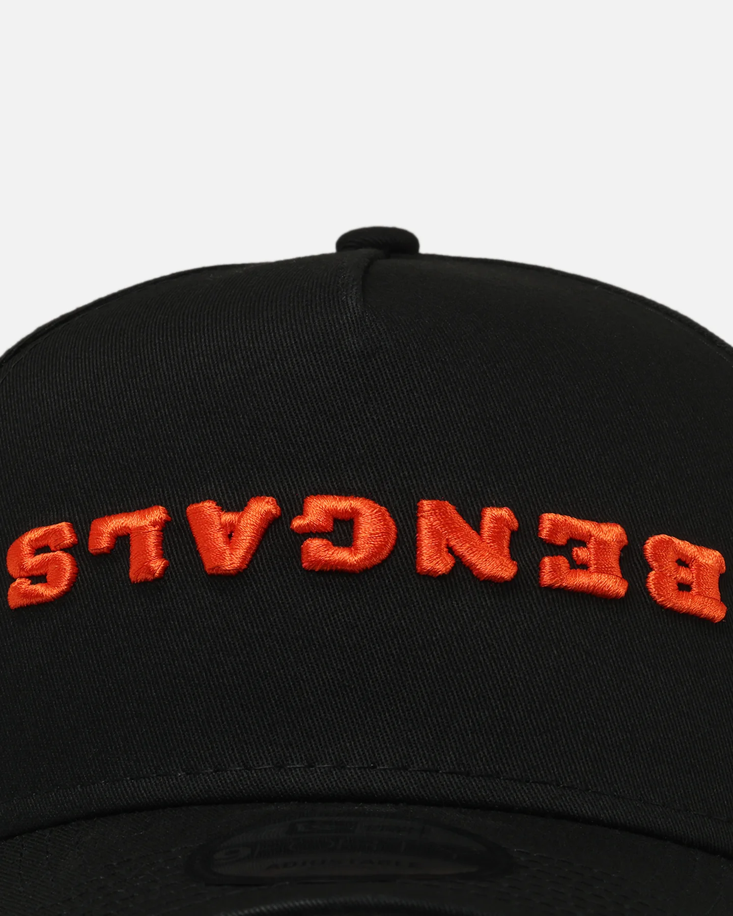New Era Cincinnati Bengals 'Upside Down Logo' 9FORTY A-Frame Snapback Black - Image 5