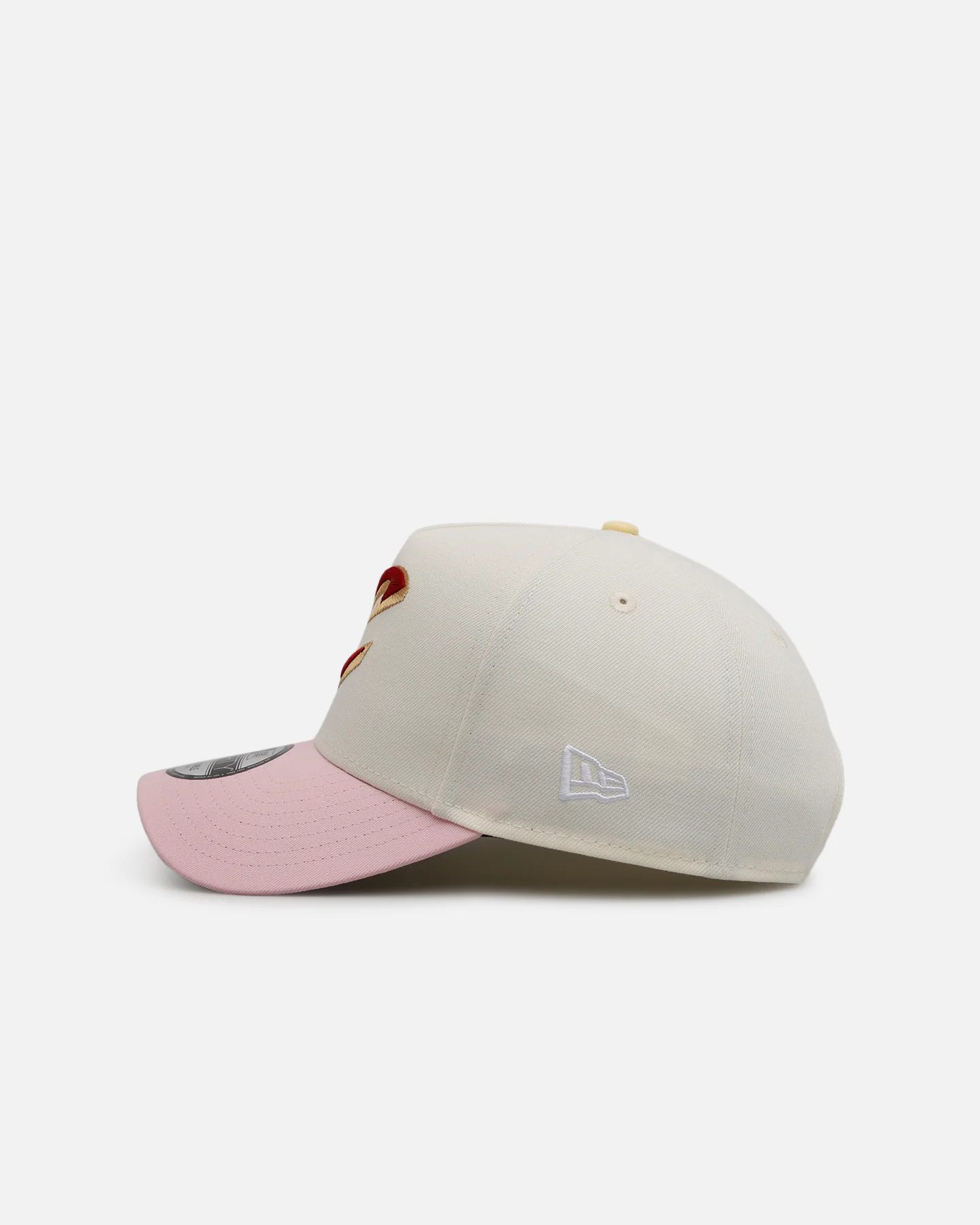 New Era Cleveland Cavaliers 'Pink Lemonade' 9FORTY A-Frame Snapback Pink/Yellow - Image 4