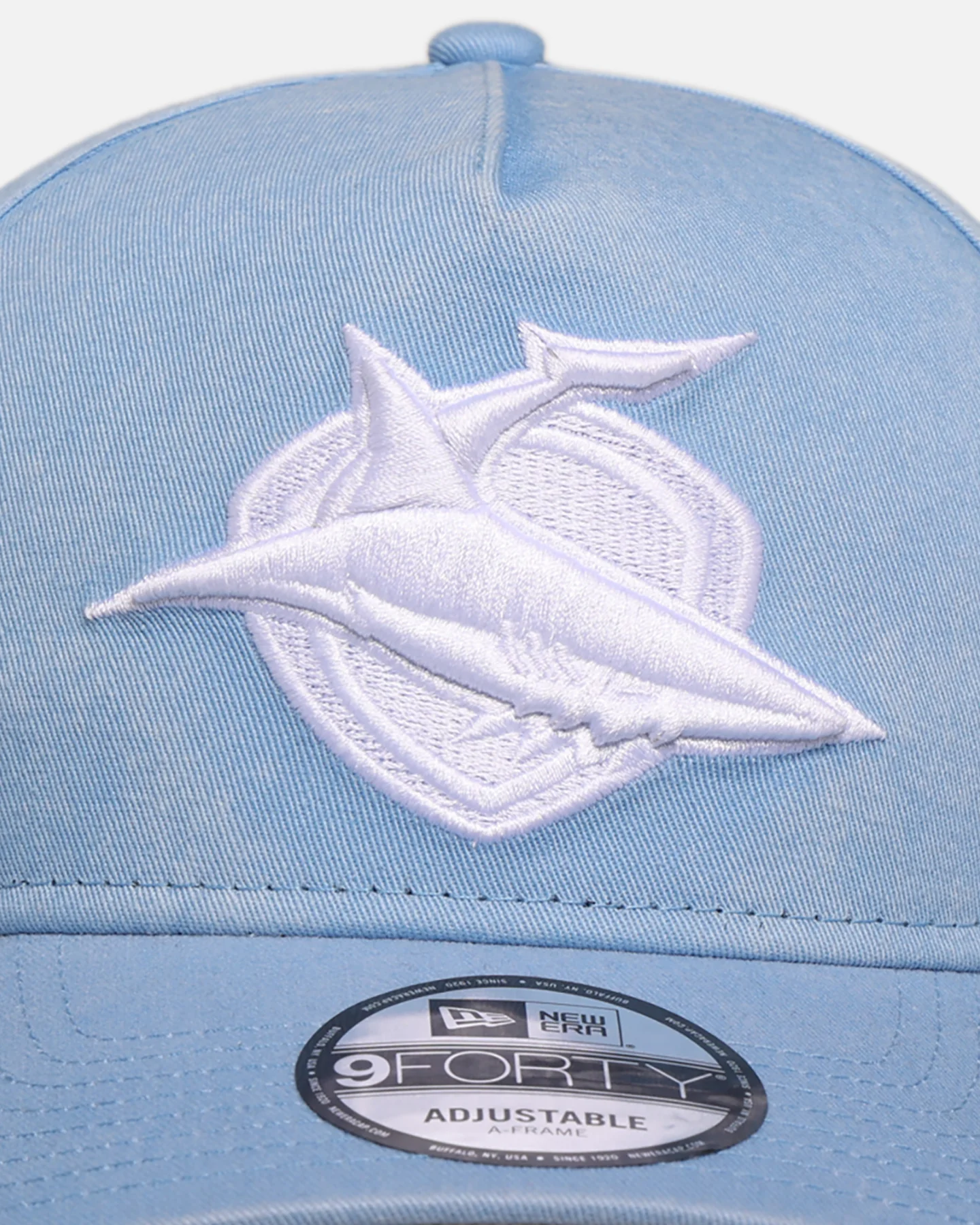 New Era Cronulla Sutherland Sharks 'NRL Washed OTC' 9FORTY A-Frame Snapback Pastel Blue - Image 5