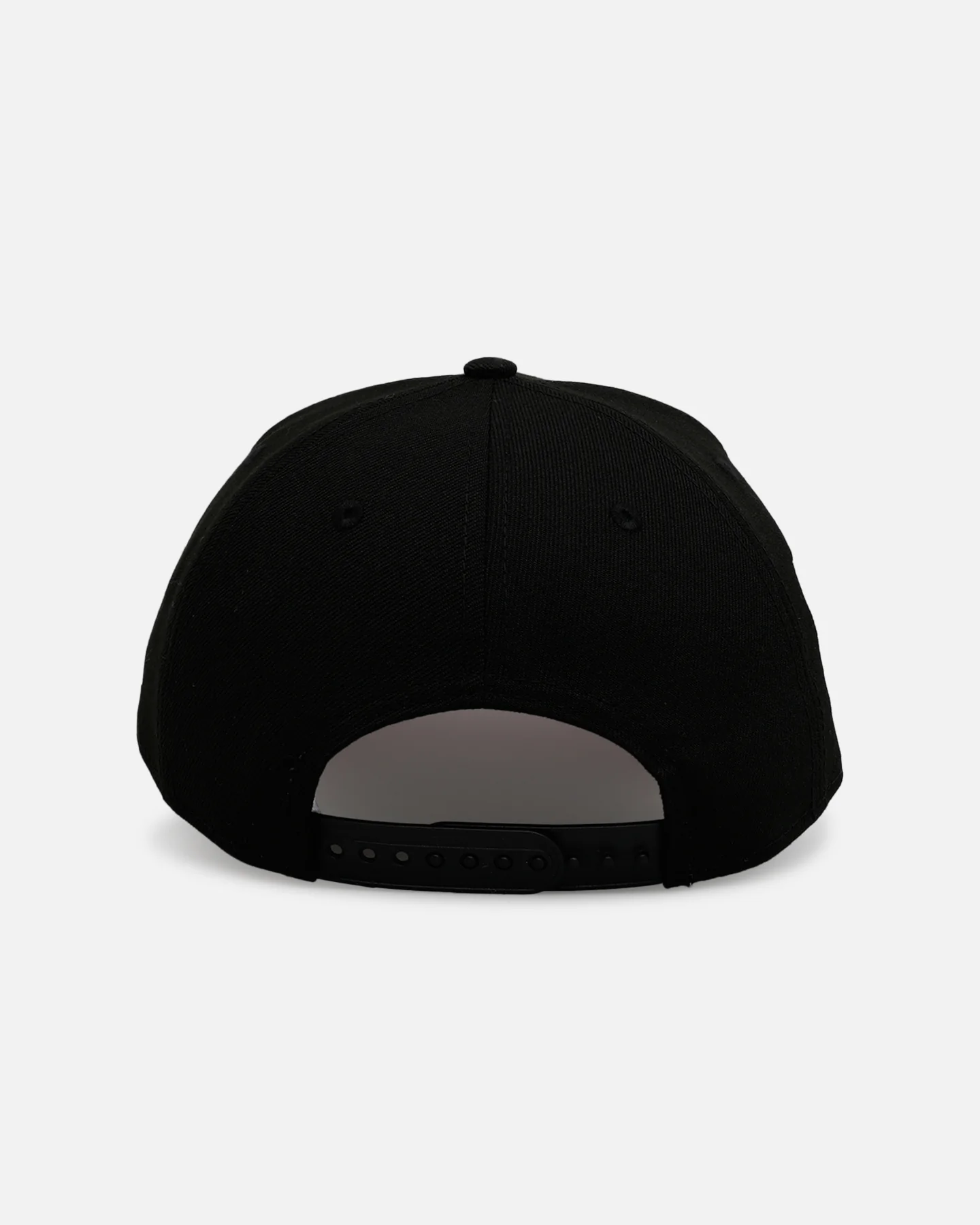 New Era Detroit Lions 'Black And Pink' 9FORTY A-Frame Snapback Black/Pink - Image 2