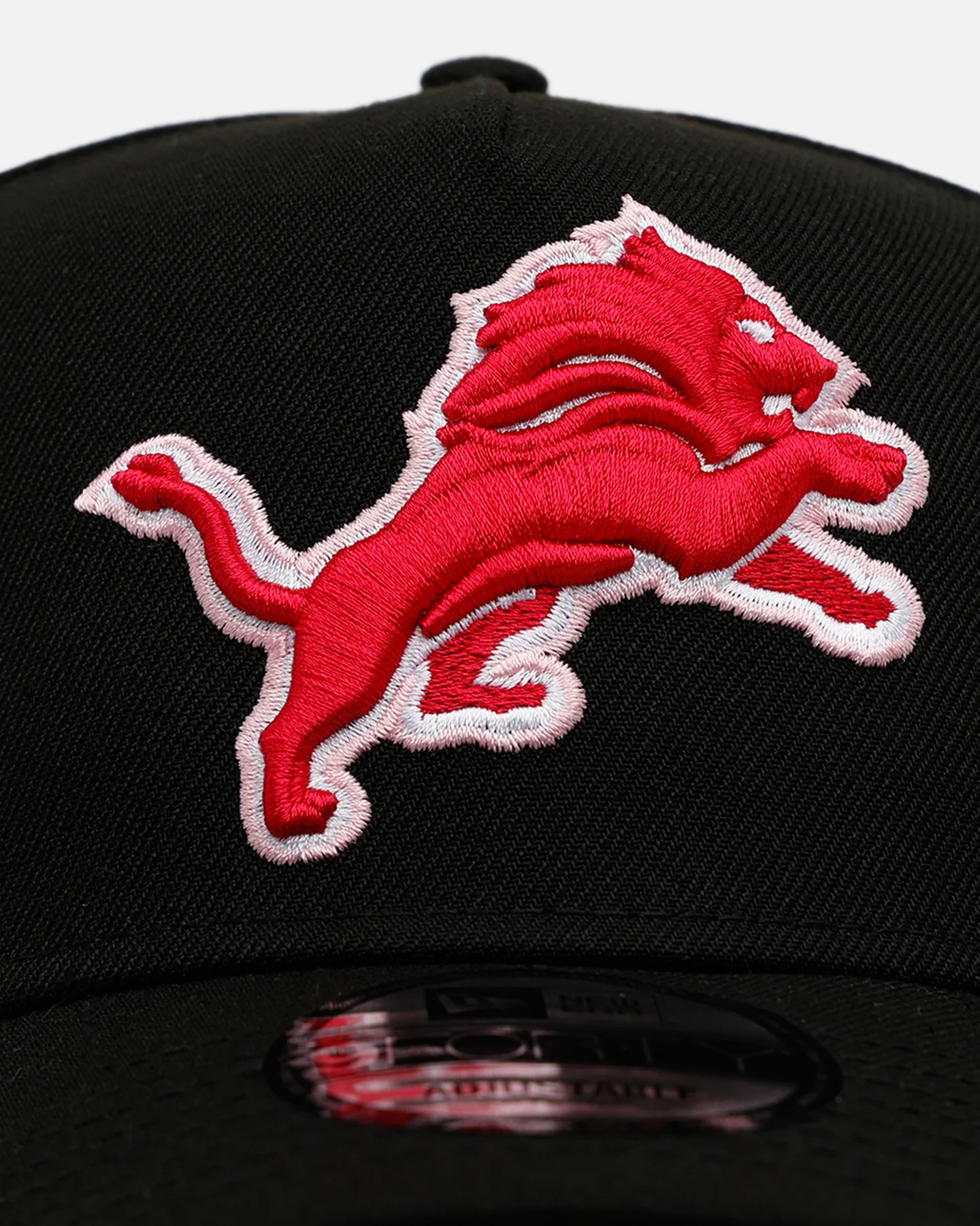 New Era Detroit Lions 'Black And Pink' 9FORTY A-Frame Snapback Black/Pink - Image 5