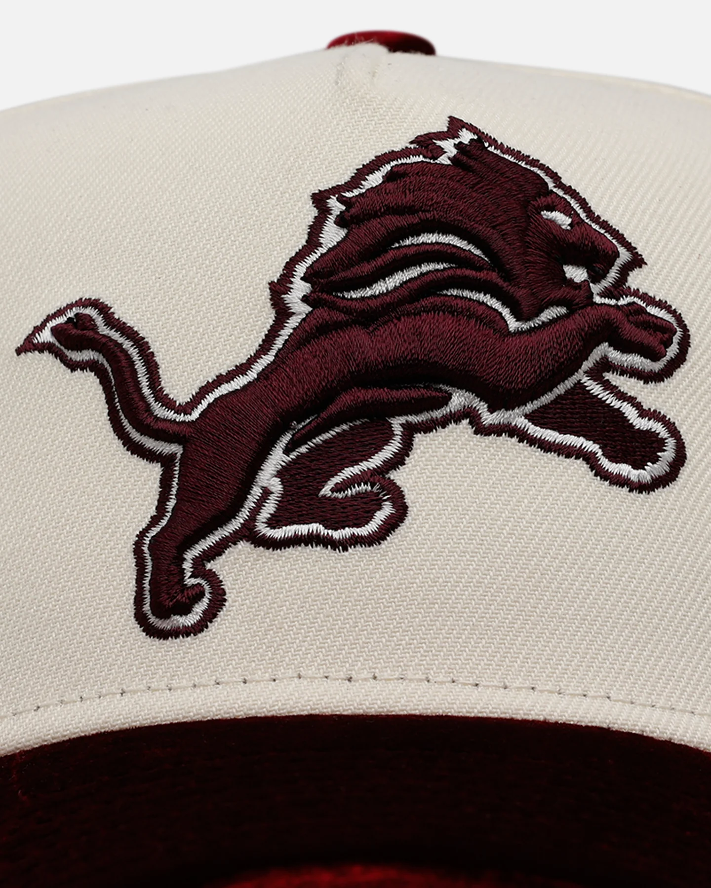 New Era Detroit Lions 'Velvet Roses' 9FORTY A-Frame Snapback Chrome - Image 6