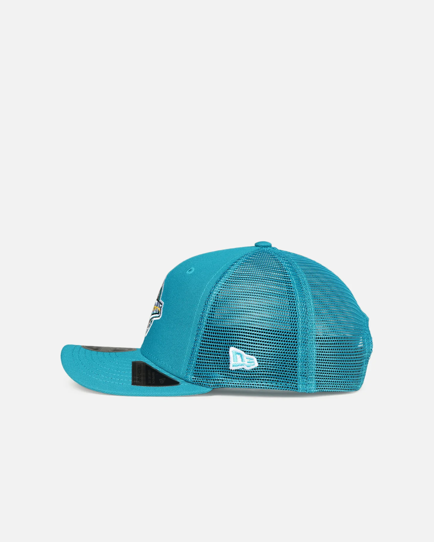 New Era Detroit Pistons 'HWC' 9SEVENTY Trucker Stretch Snapback Turquoise - Image 4