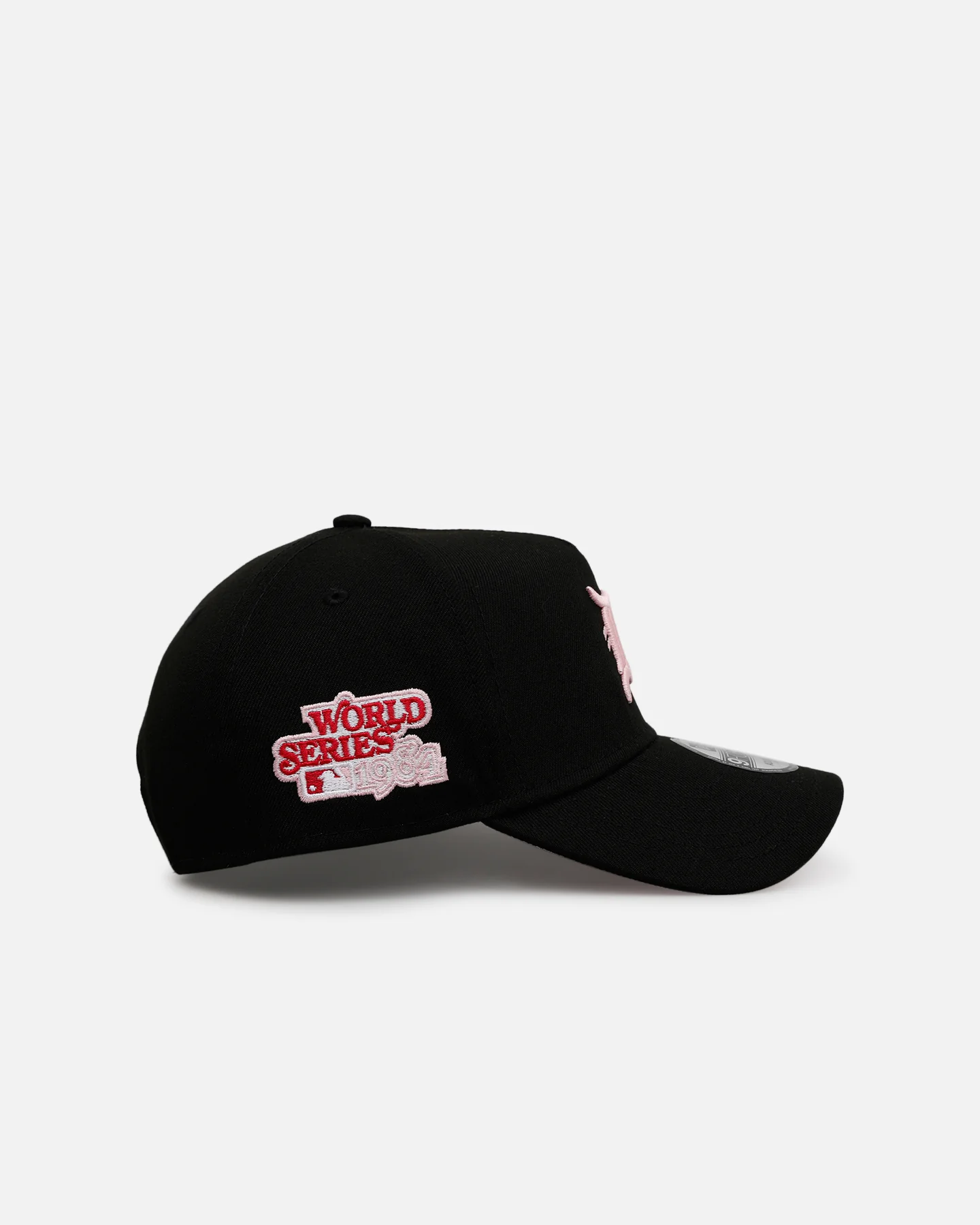 New Era Detroit Tigers 'Black And Pink' 9FORTY A-Frame Snapback Black/Pink - Image 3