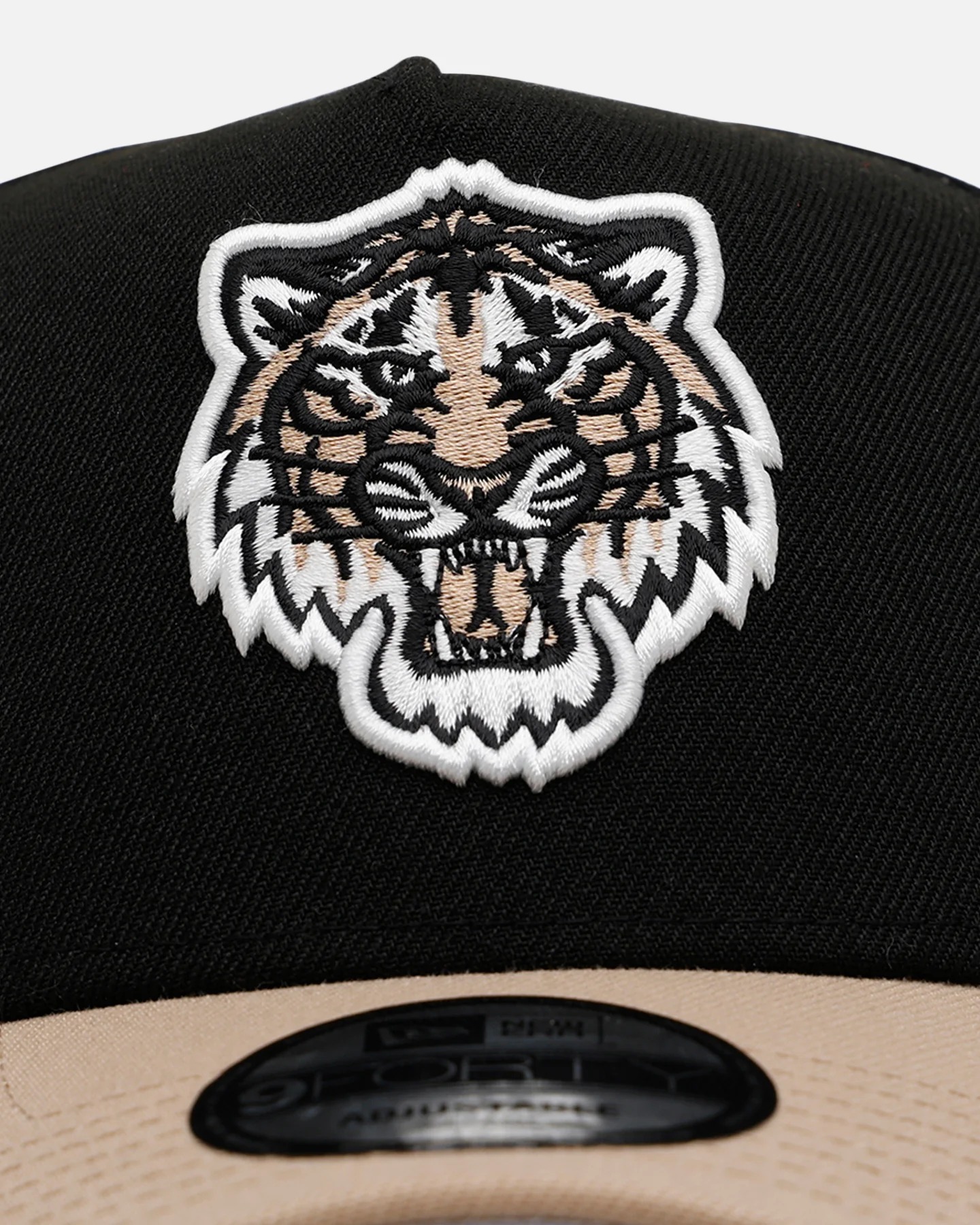 New Era Detroit Tigers 'Desert Nights' 9FORTY A-Frame Snapback Black/Camel - Image 5