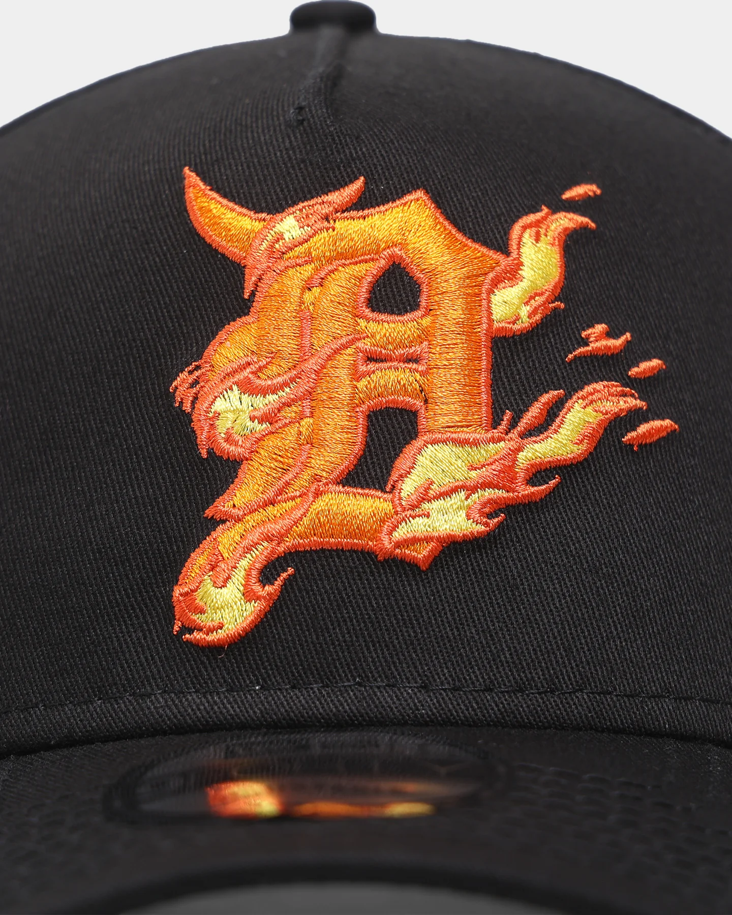New Era Detroit Tigers 'Flamin' Hot' 9FORTY A-Frame Snapback Black/Flame - Image 5