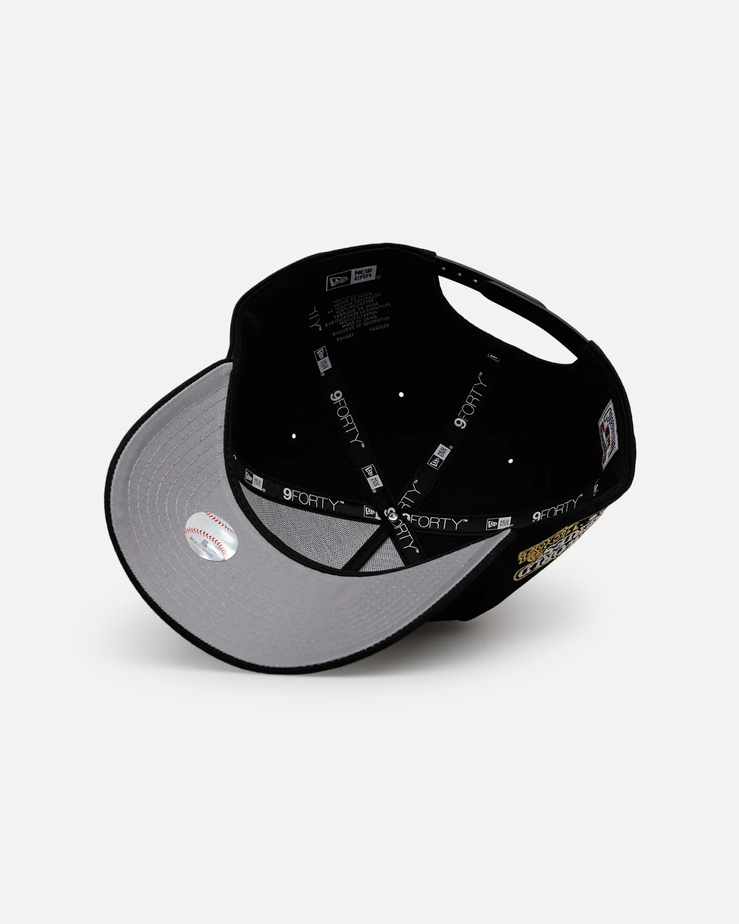 New Era Detroit Tigers 'New Year's Eve' 9FORTY A-Frame Snapback Gold/Silver - Image 6