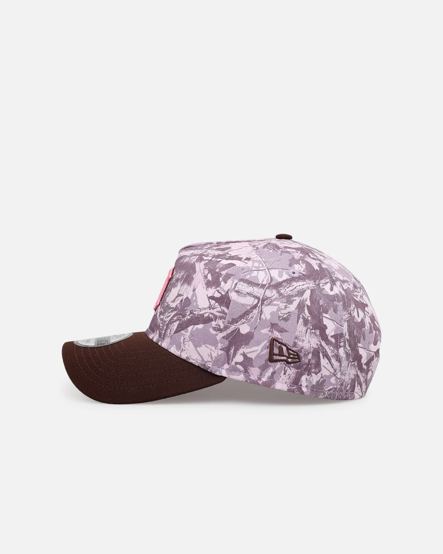 New Era Detroit Tigers 'Pink Tree Camo' 9FORTY A-Frame Snapback Pink - Image 4