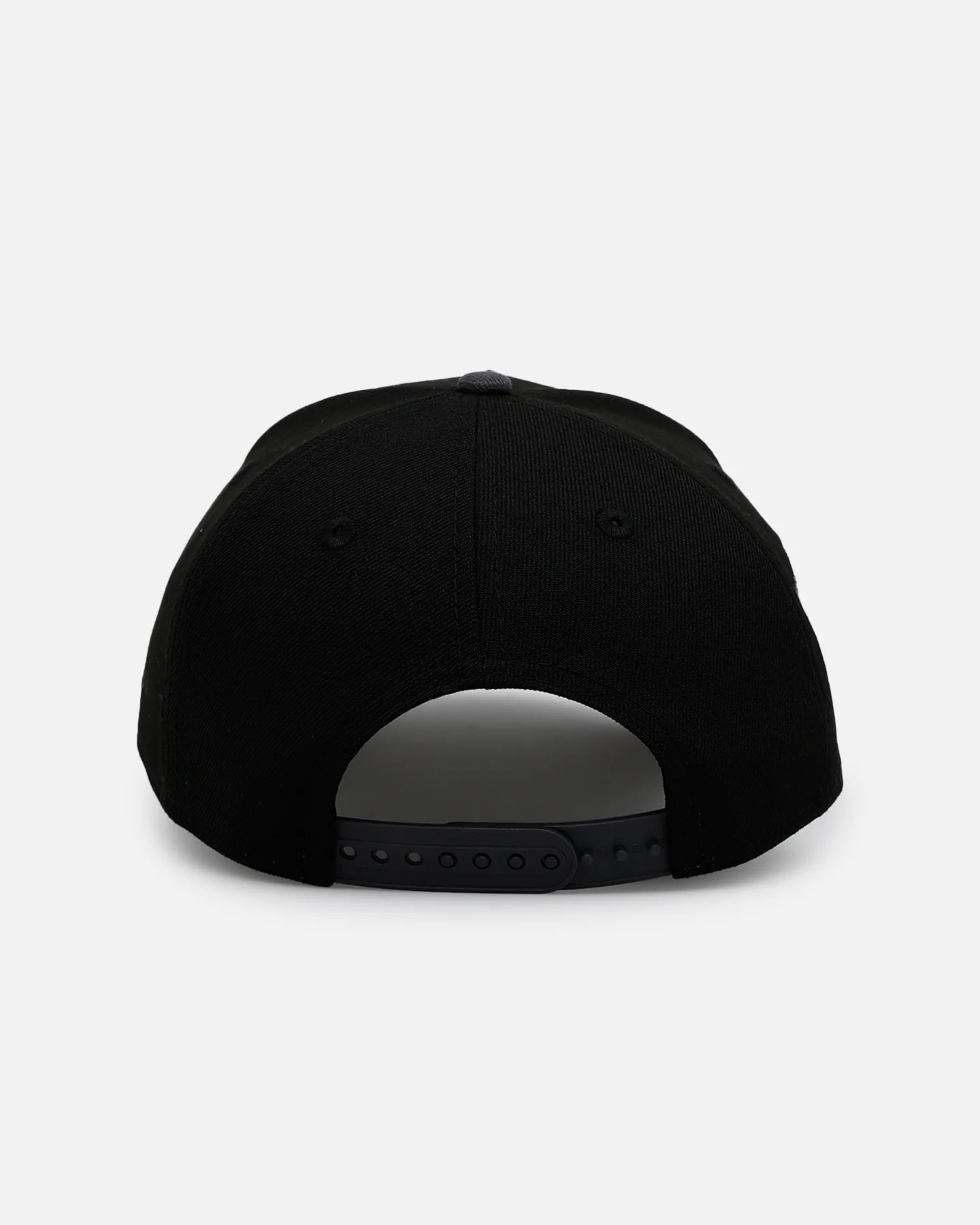 New Era Detroit Tigers 'Stealth' 9FORTY A-Frame Snapback Black/Charcoal - Image 2