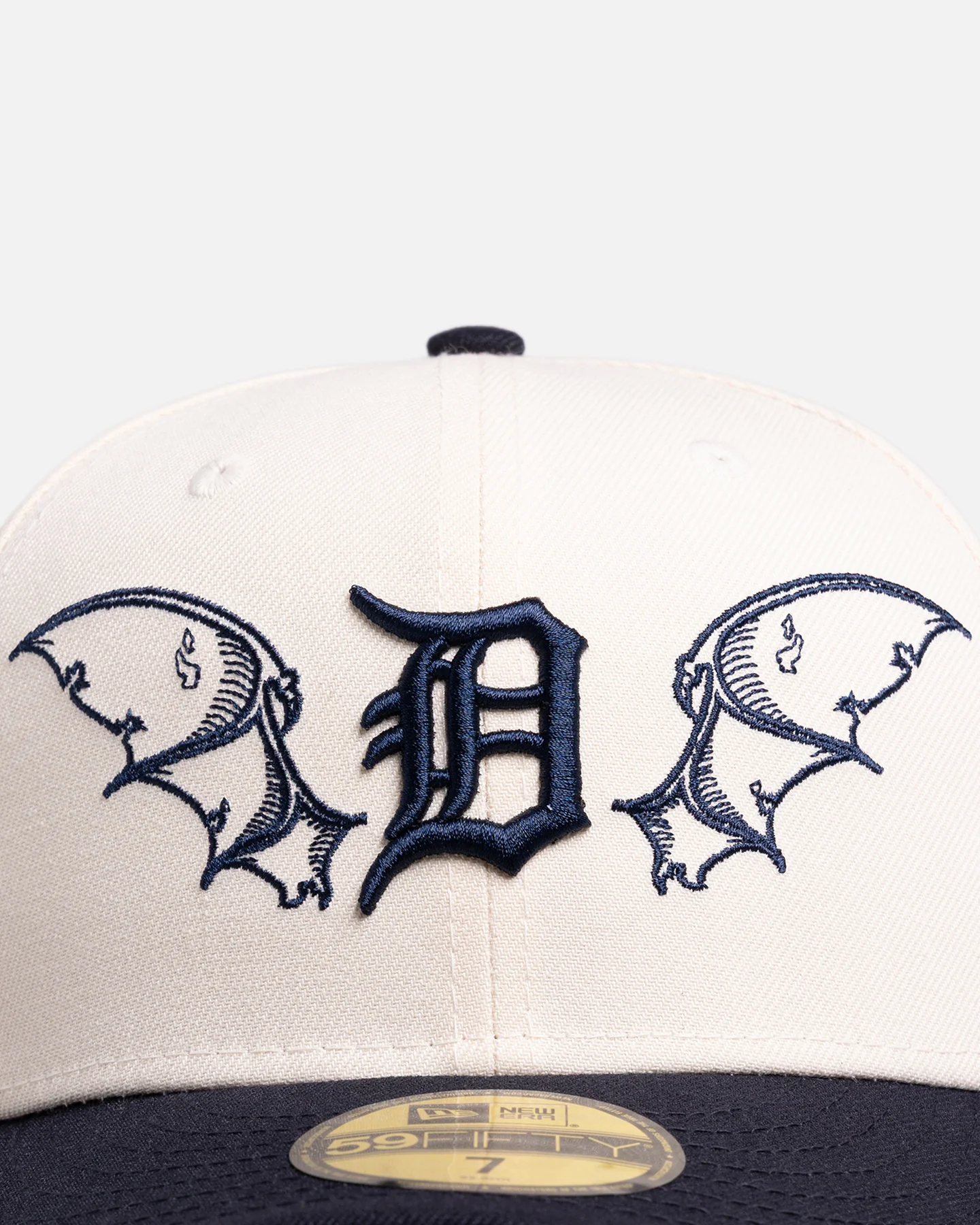New Era Detroit Tigers 'Team Wings' 59FIFTY Fitted Light Beige - Image 4