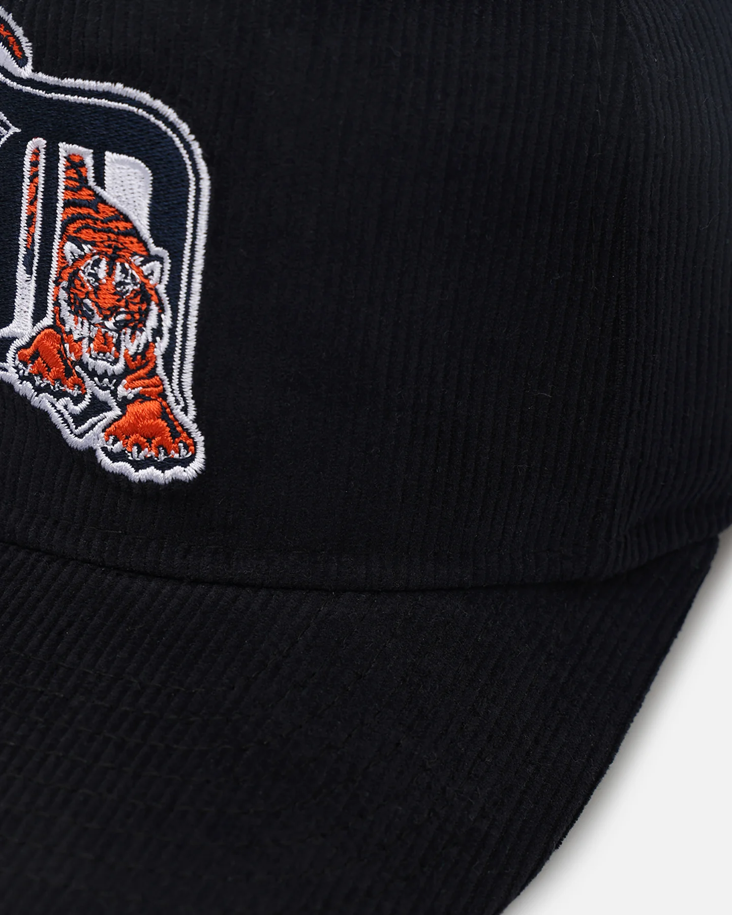 New Era Detroit Tigers 'Throwback Cord Golfers' Corduroy Golfer Snapback Navy - Image 2