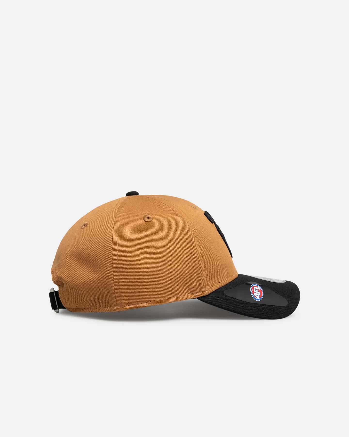 New Era Hawthorn Hawks 'AFL 2026' 9FORTY Strapback Med Beige - Image 3