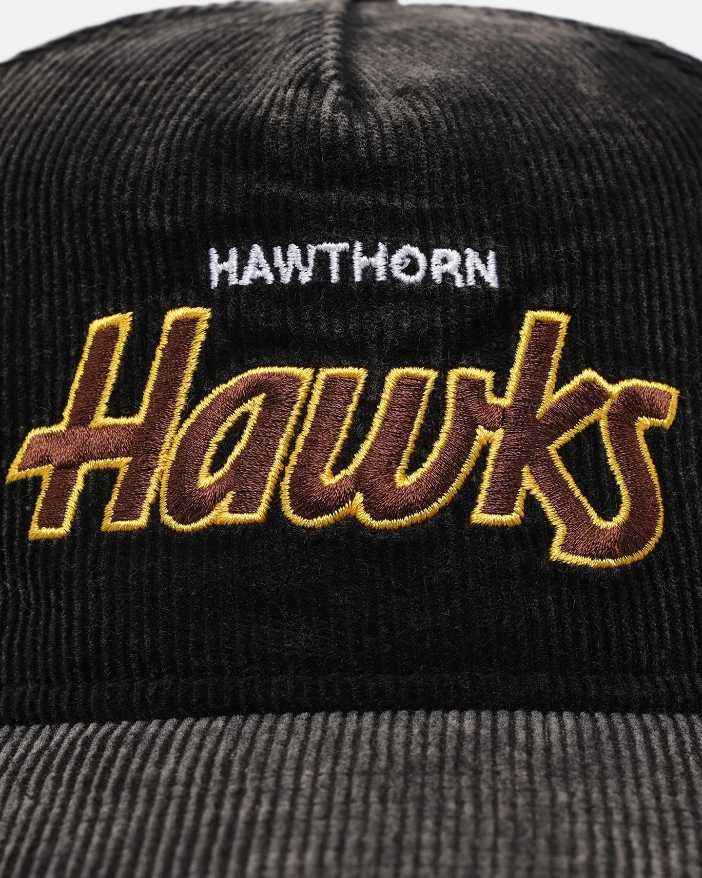 New Era Hawthorn Hawks 'Washed Corduroy' Pre-Curved Golfer Snapback Black/Kelly Green - Image 5