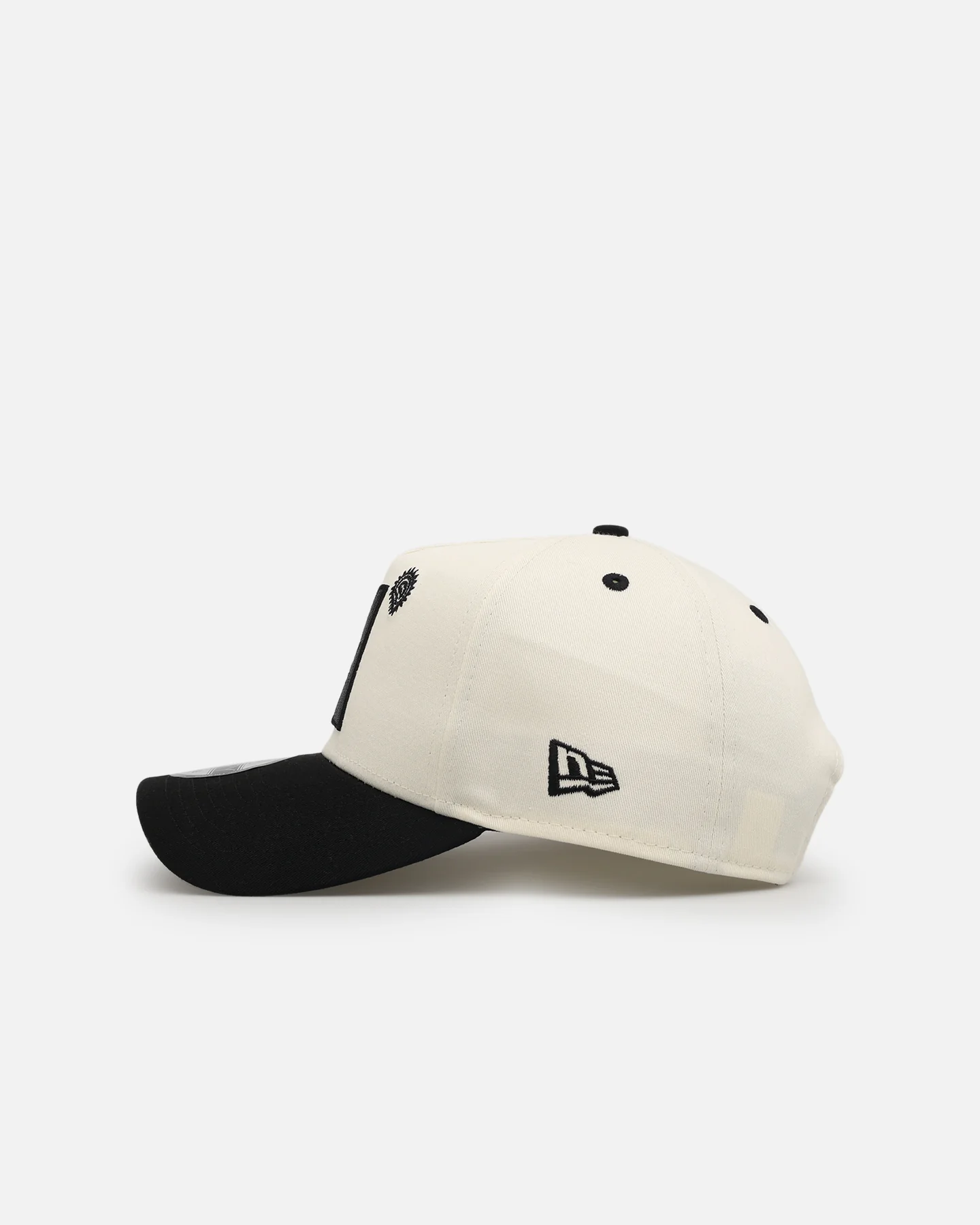 New Era Houston Astros 'Paisley Hit' 9FORTY A-Frame Snapback Chrome White/Black - Image 4