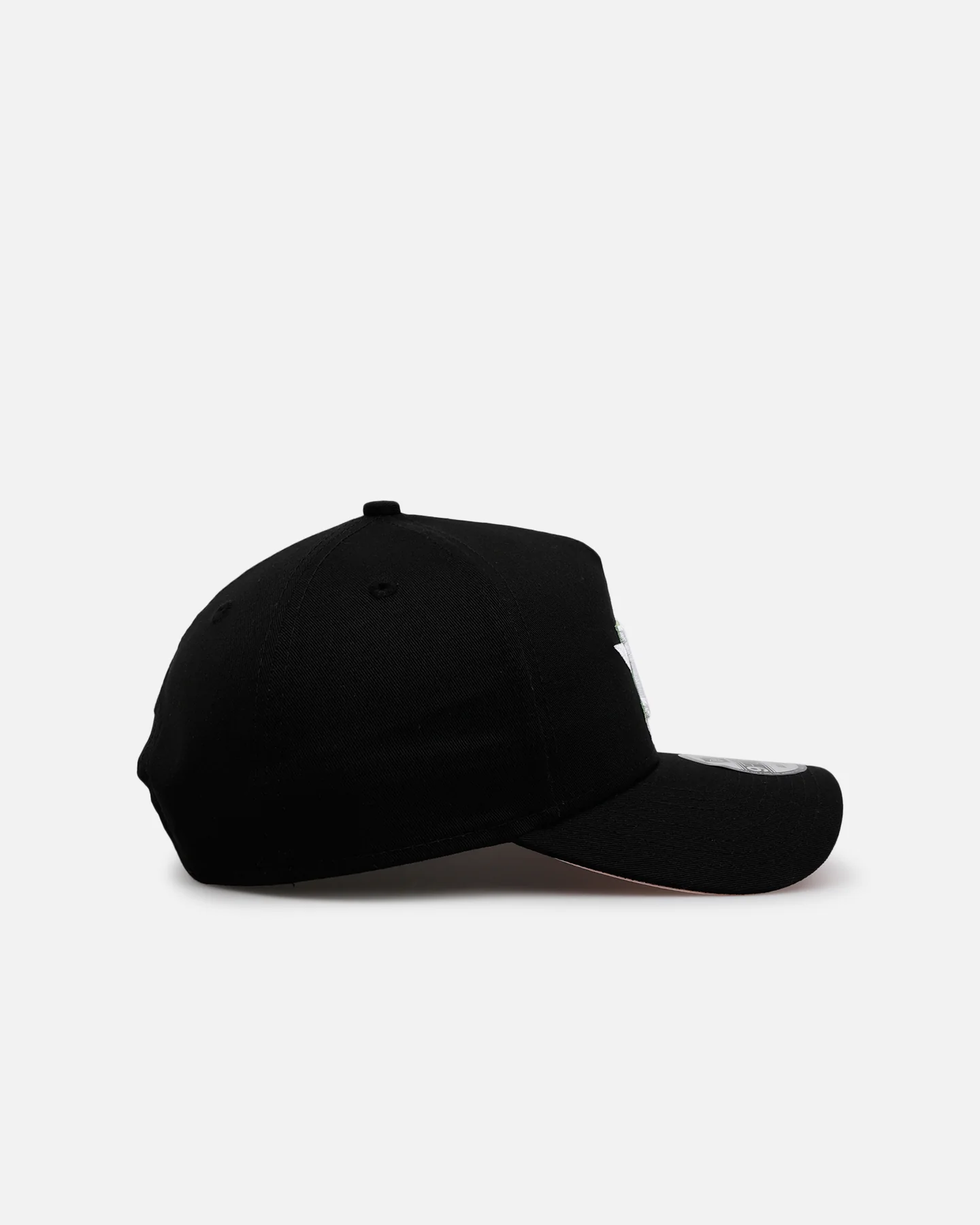 New Era Houston Astros 'Satin Flower' 9FORTY A-Frame Snapback Black/Pink - Image 3