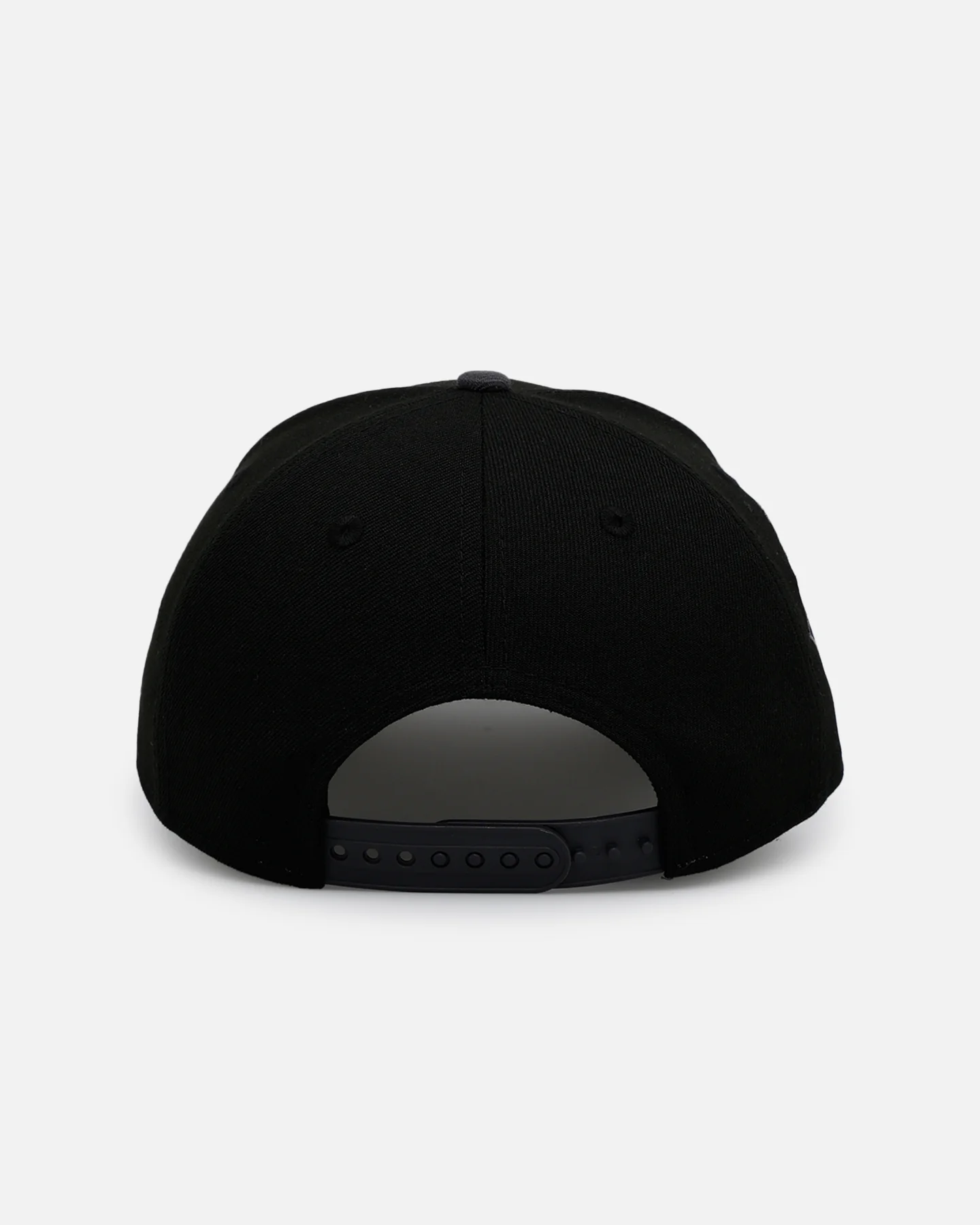 New Era Houston Astros 'Stealth' 9FORTY A-Frame Snapback Black/Charcoal - Image 2