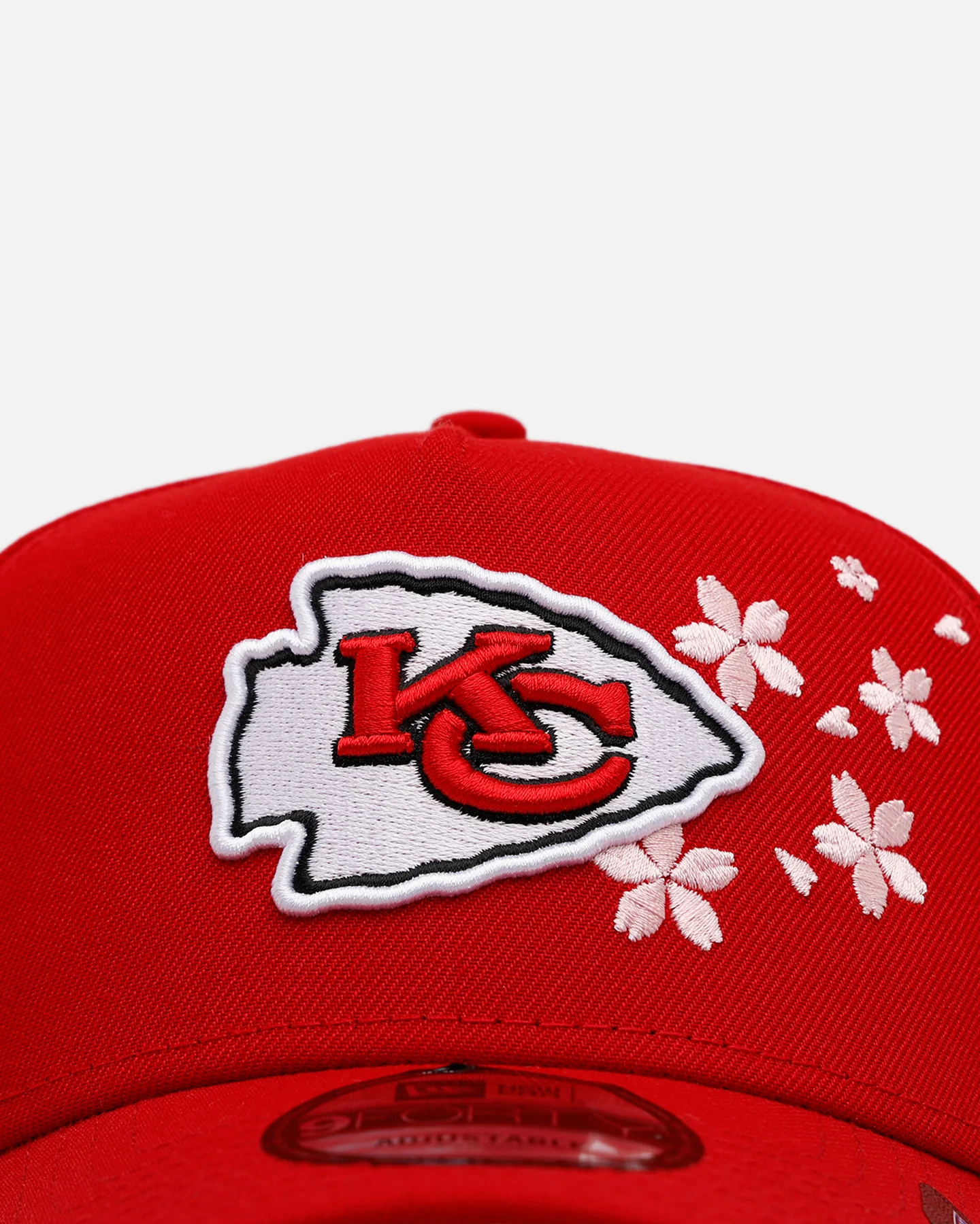 New Era Kansas City Chiefs 'Cherry Blossoms' 9FORTY A-Frame Snapback Official Team Color - Image 5