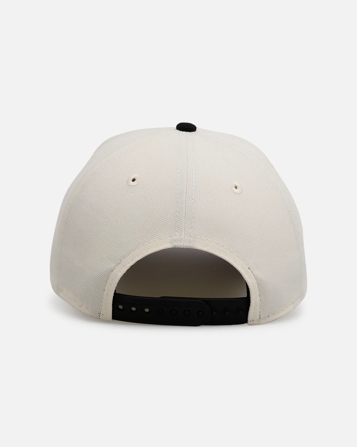 New Era Las Vegas Aces 'Aces' 9FORTY A-Frame Snapback Chrome/Black - Image 2