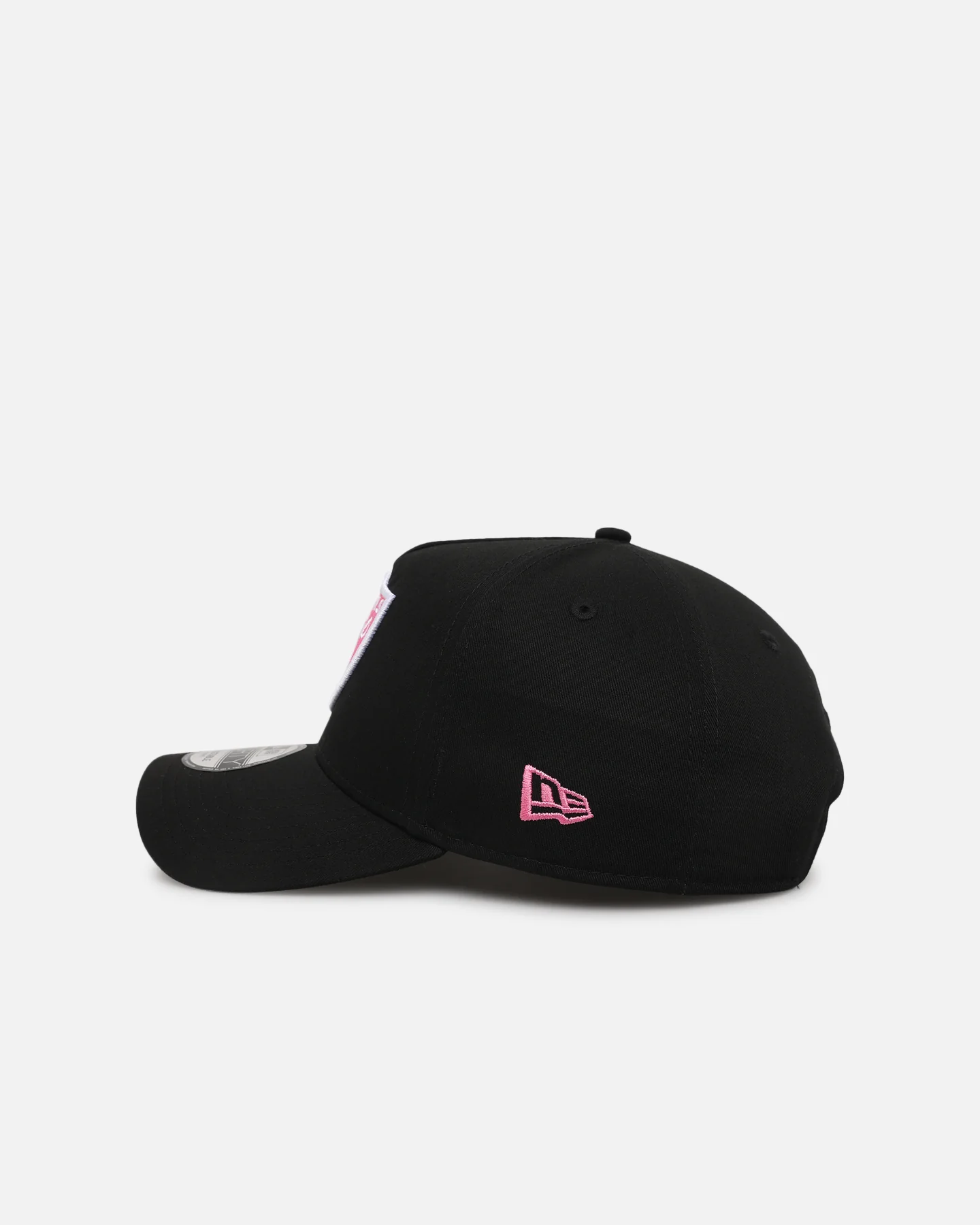 New Era Las Vegas Raiders 'Black Pink' 9FORTY A-Frame Snapback Black/Pink - Image 4