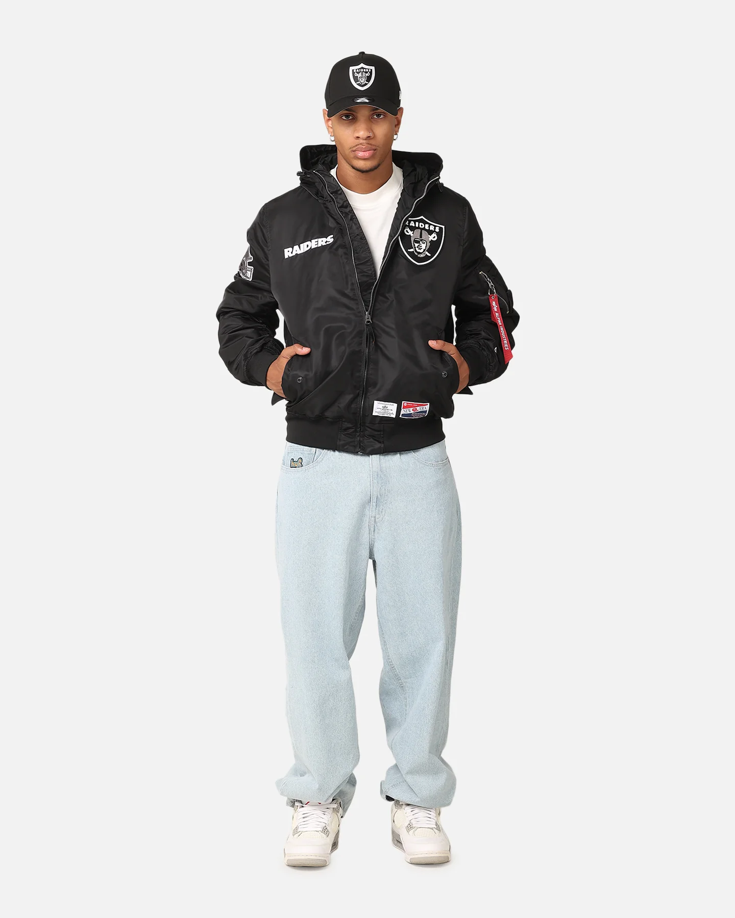New Era Las Vegas Raiders Alpha Industries L-2B Hooded Bomber Jacket Black - Image 2