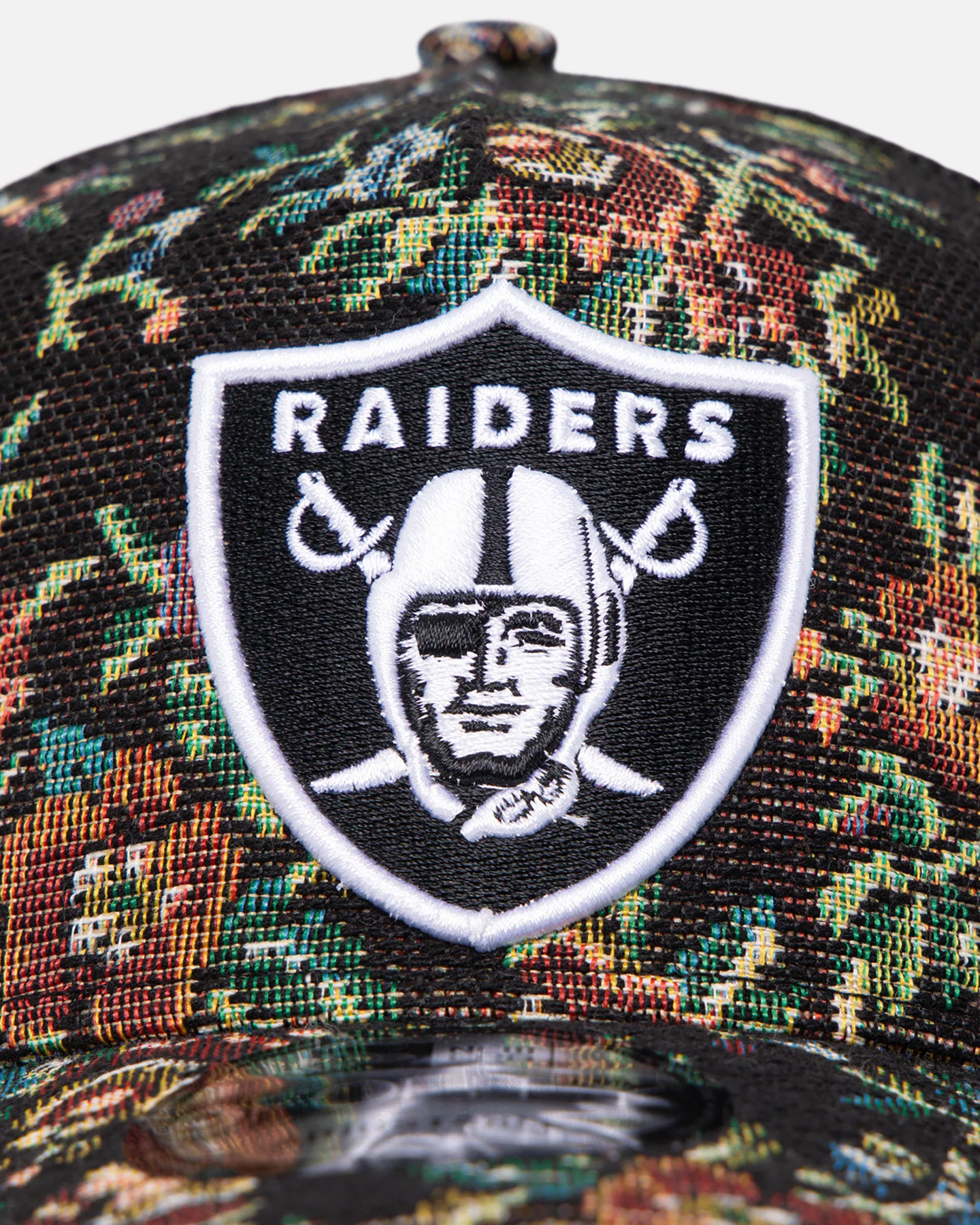 New Era Las Vegas Raiders 'Black Floral Tapestry' 9FORTY A-Frame Trucker Snapback Tapestry - Image 6