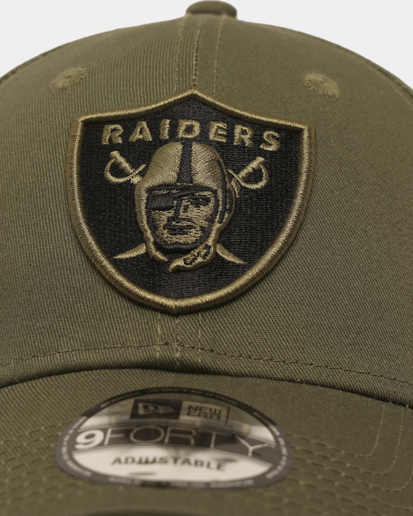 New Era Las Vegas Raiders Core 9FORTY Casual Strapback Olive/Black - Image 5