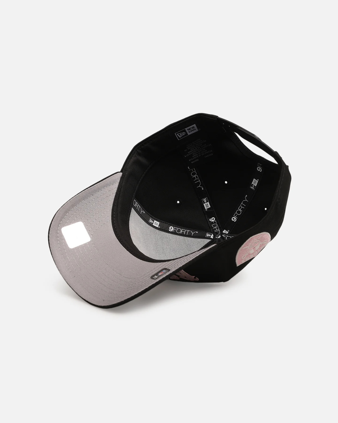 New Era Las Vegas Raiders 'Drip Glow Script' 9FORTY A-Frame Snapback Black/Pink - Image 6