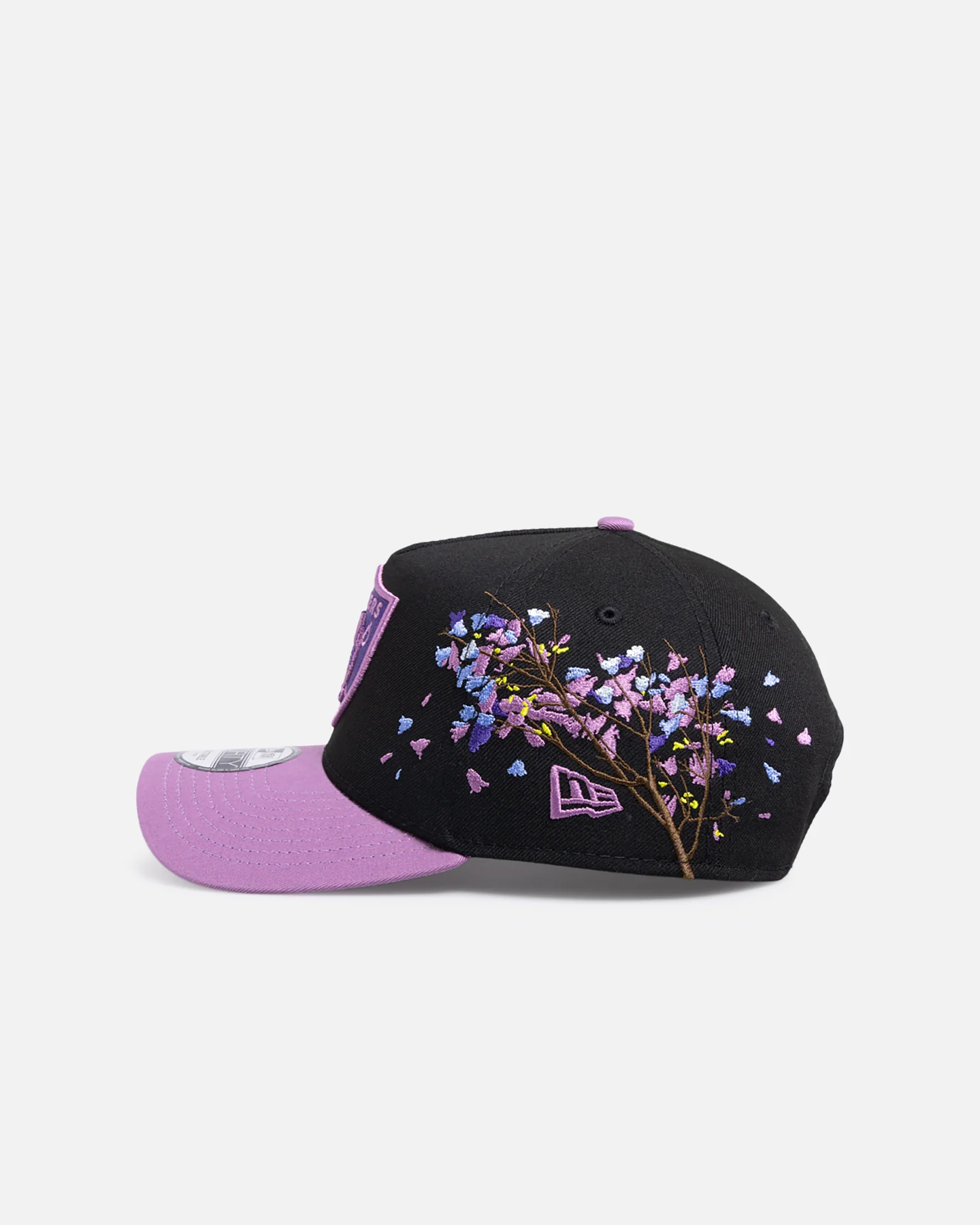 New Era Las Vegas Raiders 'Jacaranda' 9FORTY A-Frame Snapback Pastel Purple - Image 4