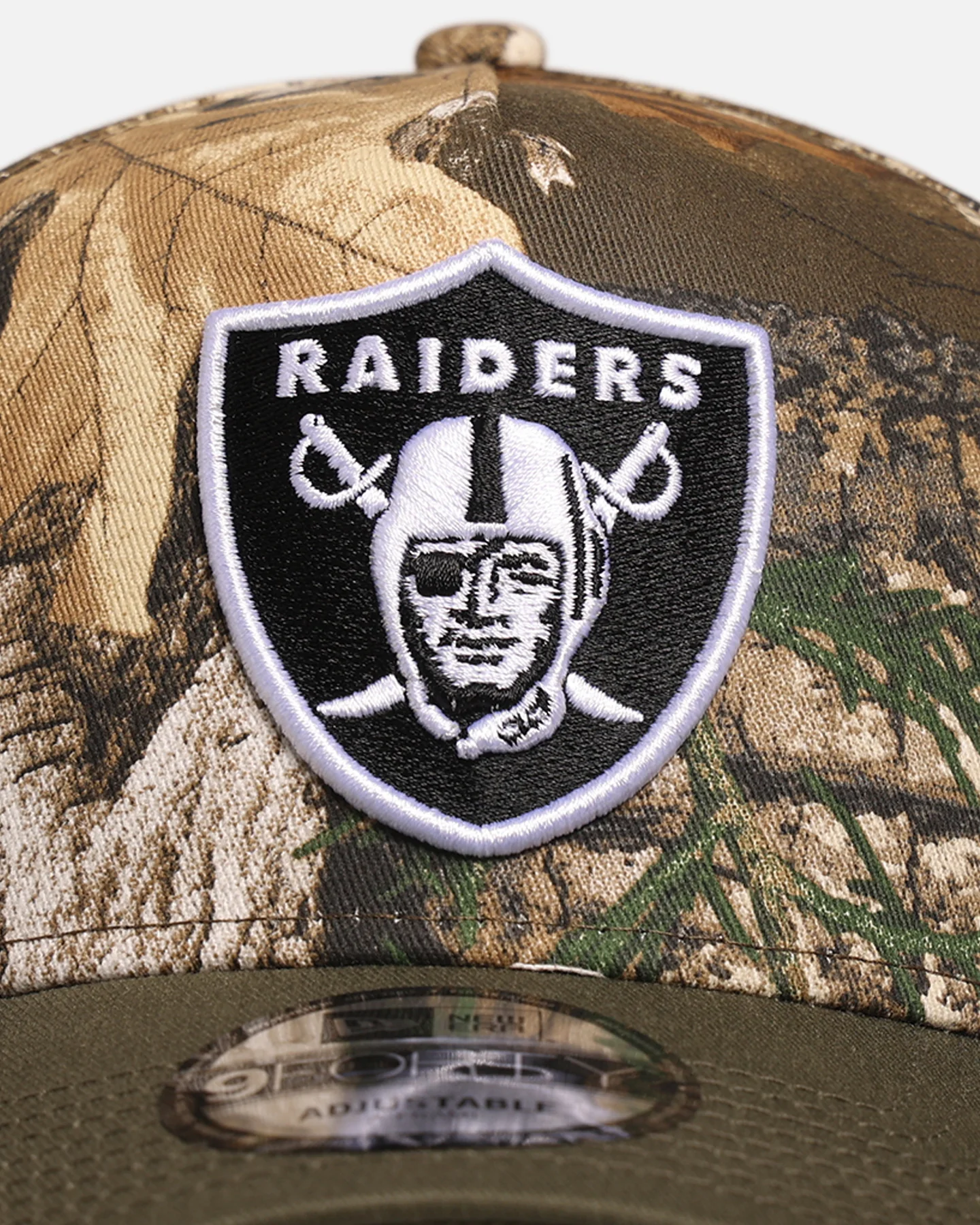 New Era Las Vegas Raiders 'NFL Season Kick Off' 9FORTY A-Frame Snapback Realtree/Olive - Image 5