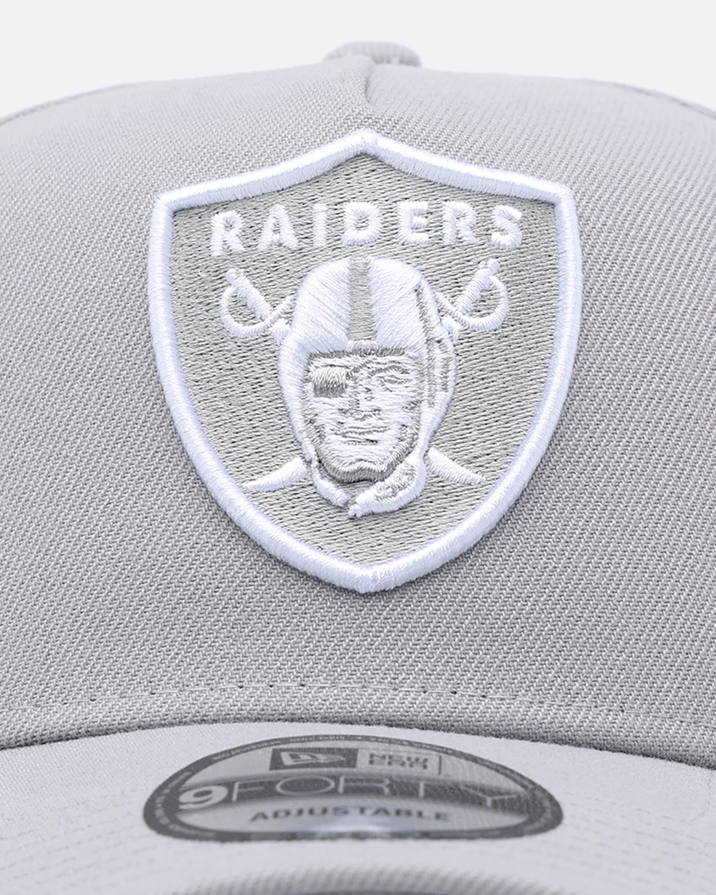 New Era Las Vegas Raiders 'Polychromatic' 9FORTY A-Frame Snapback Grey - Image 5