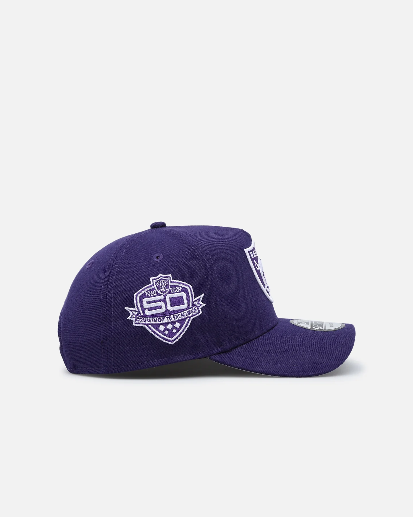 New Era Las Vegas Raiders 'Polychromatic' 9FORTY A-Frame Snapback Purple - Image 3