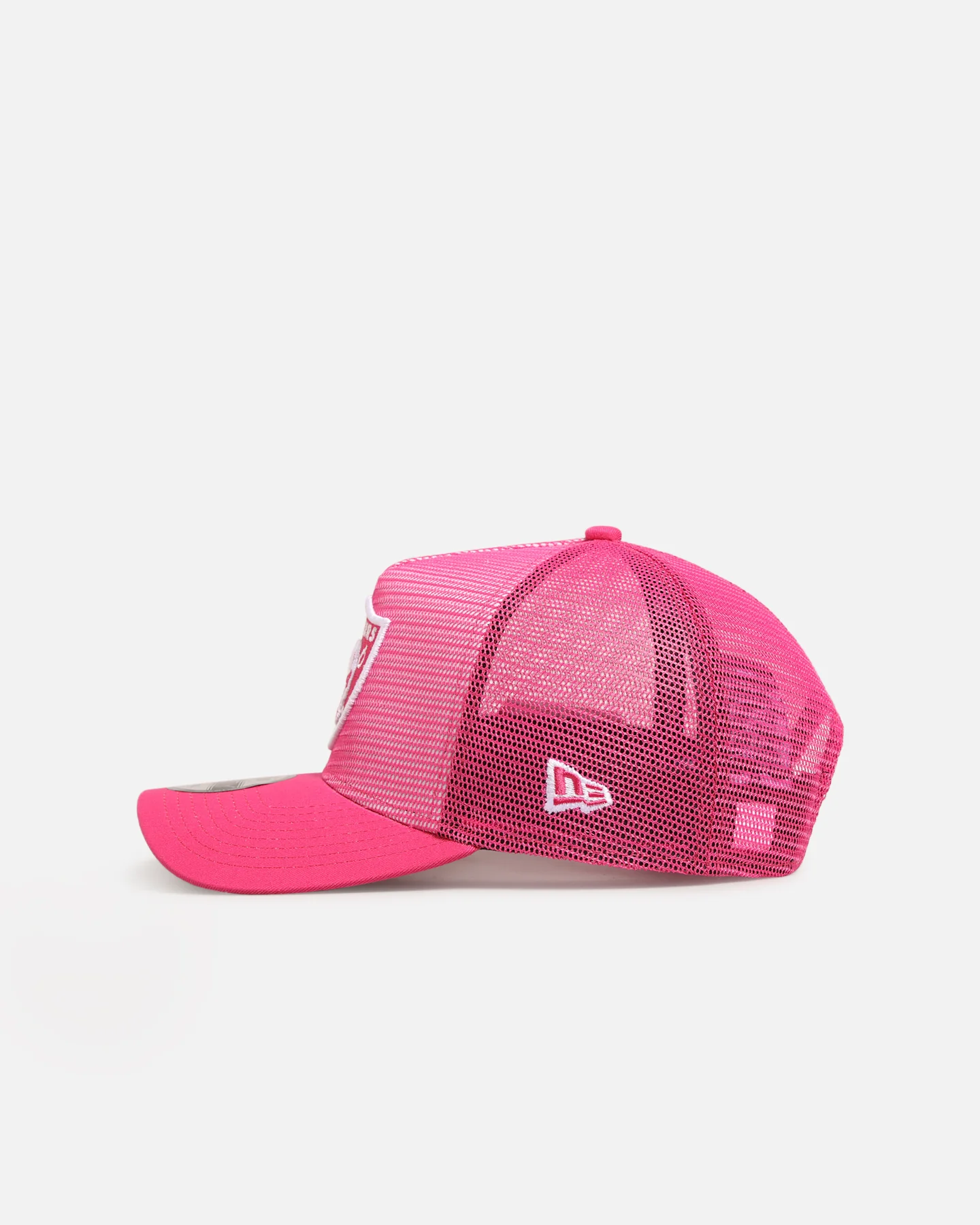 New Era Las Vegas Raiders 'Polychromatic Mesh' 9FORTY A-Frame Snapback Pink - Image 4